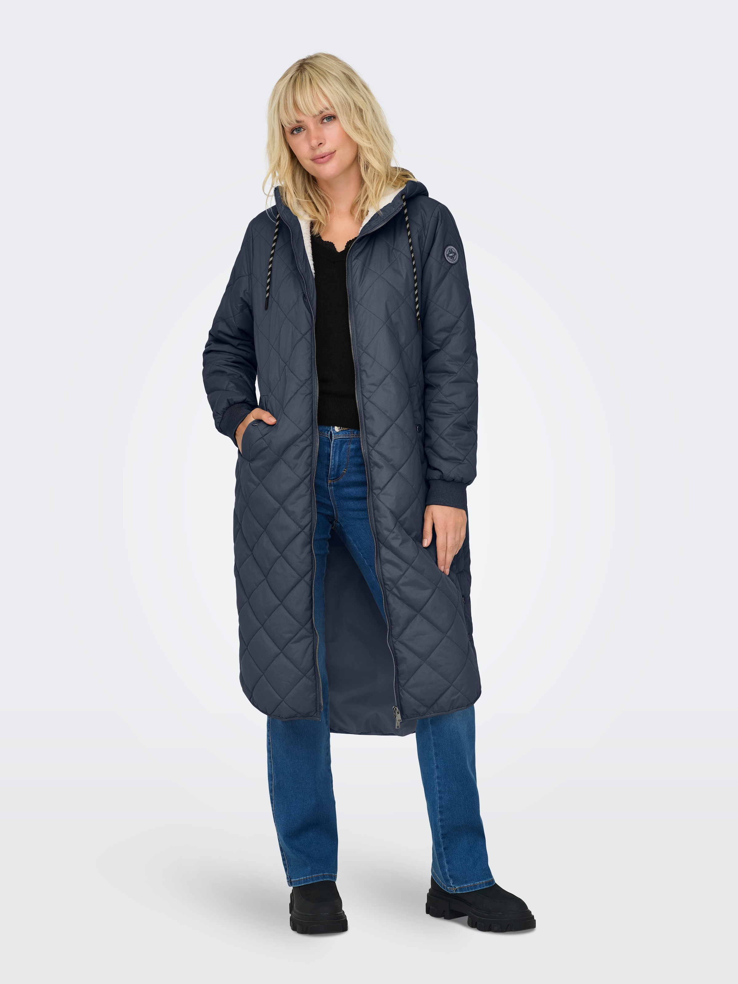 Image of ONLY Steppmantel "ONLNEWSANDY QUILT COAT CC OTW"