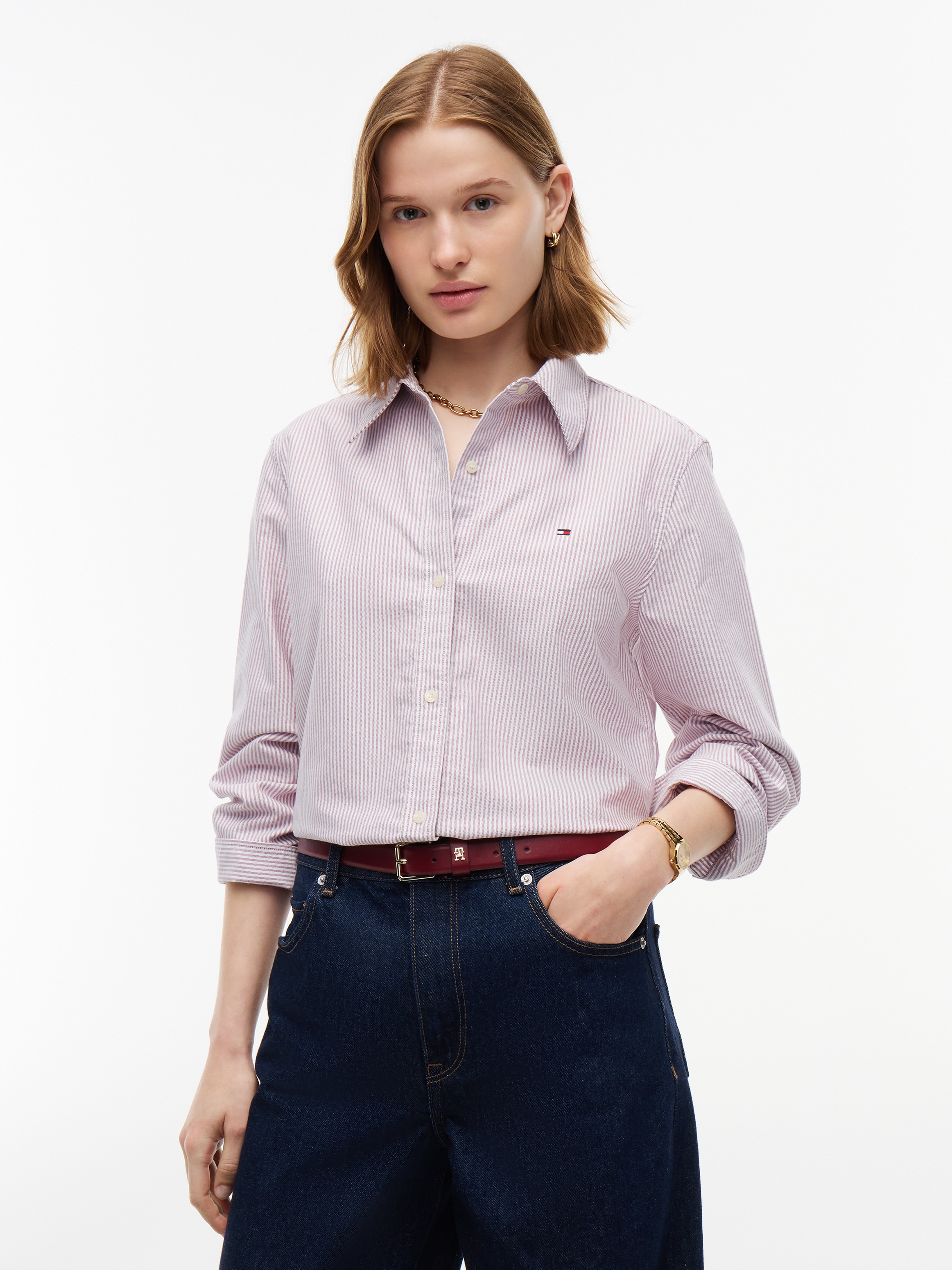 Tommy Hilfiger Hemdbluse »OXFORD RELAXED FIT SHIRT mit Hemdblusenkragen und Stickerei« Baumwolle, relaxed fit