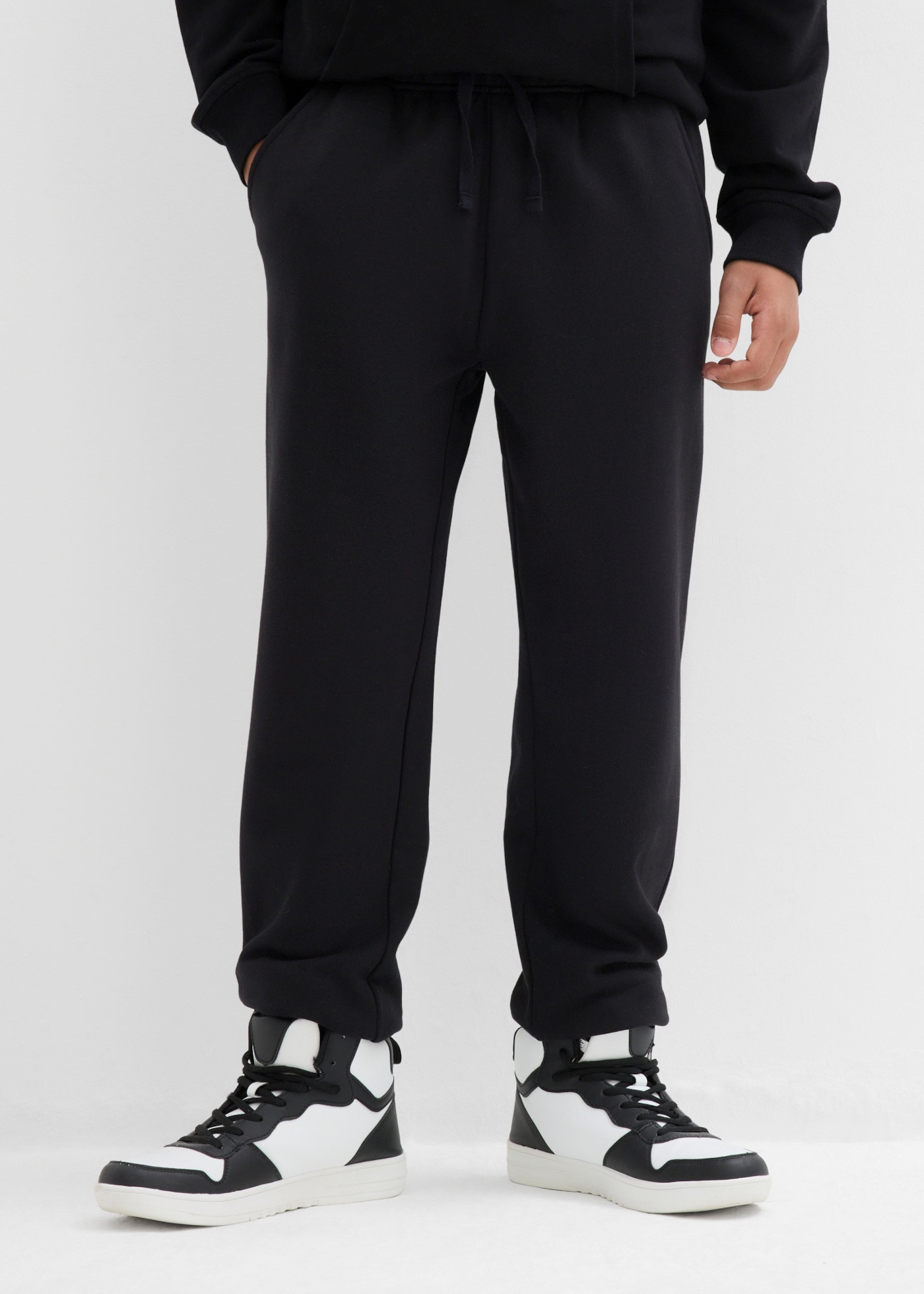 bonprix Jogginghose  für Kinder, im Doppelpack, aus Baumwolle und Polyester, Regular Fit