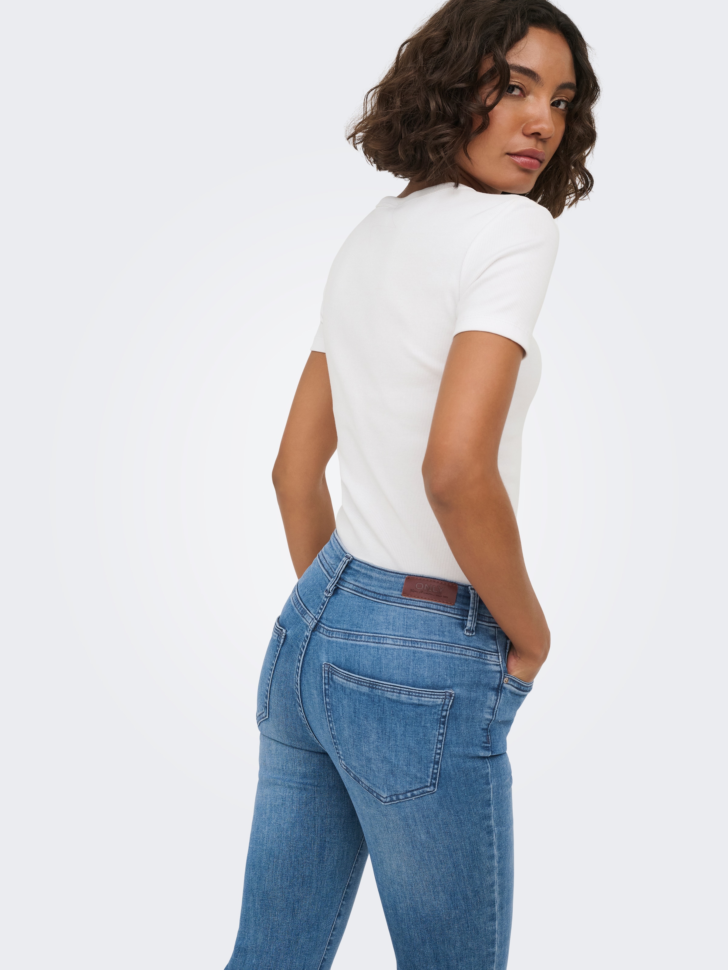 ONLY Jeans bootcut »ONLWAUW HW FLARED DNM TAI475« mélange de coton