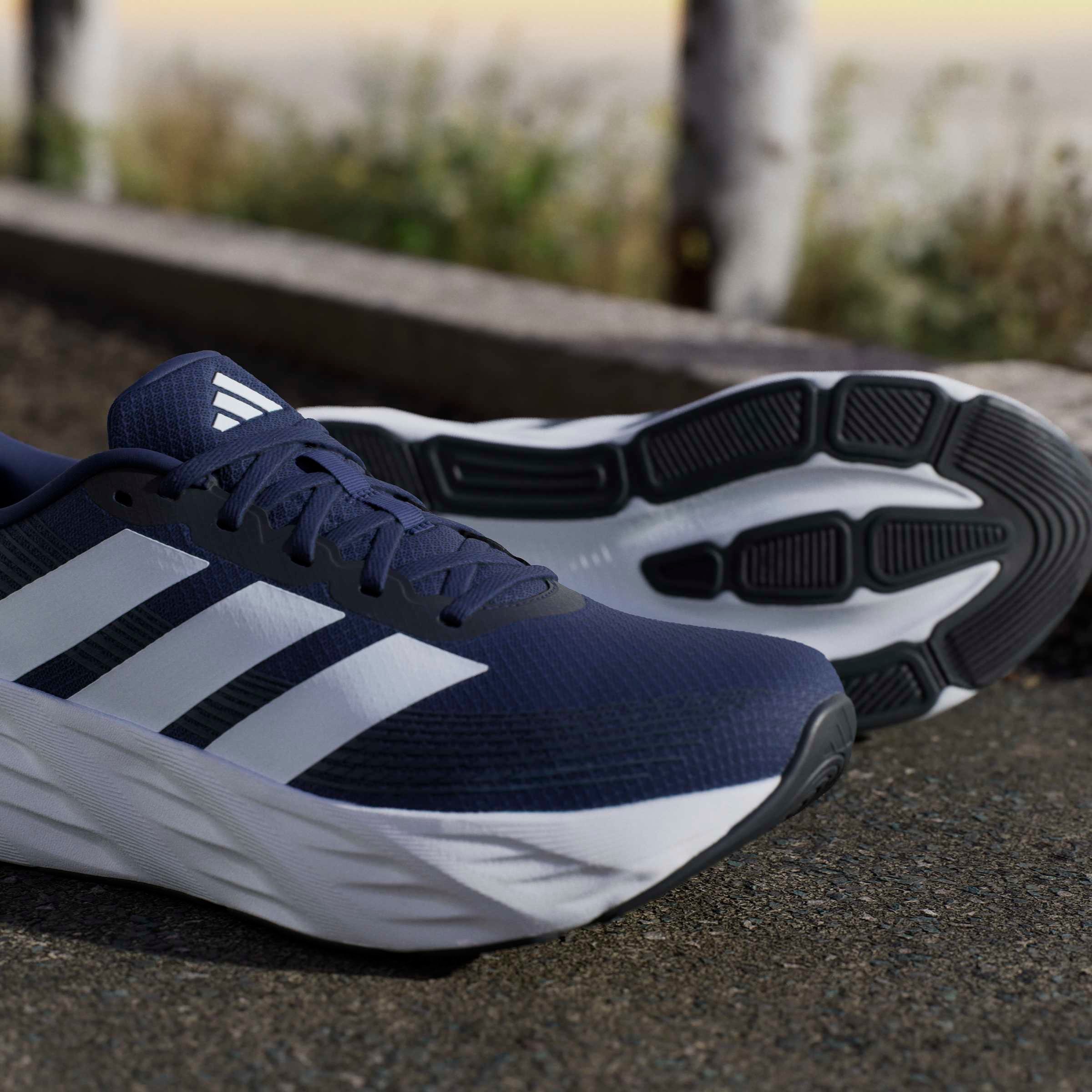 adidas Performance Chaussure de course »GALAXY 8«  pour plus d’amorti