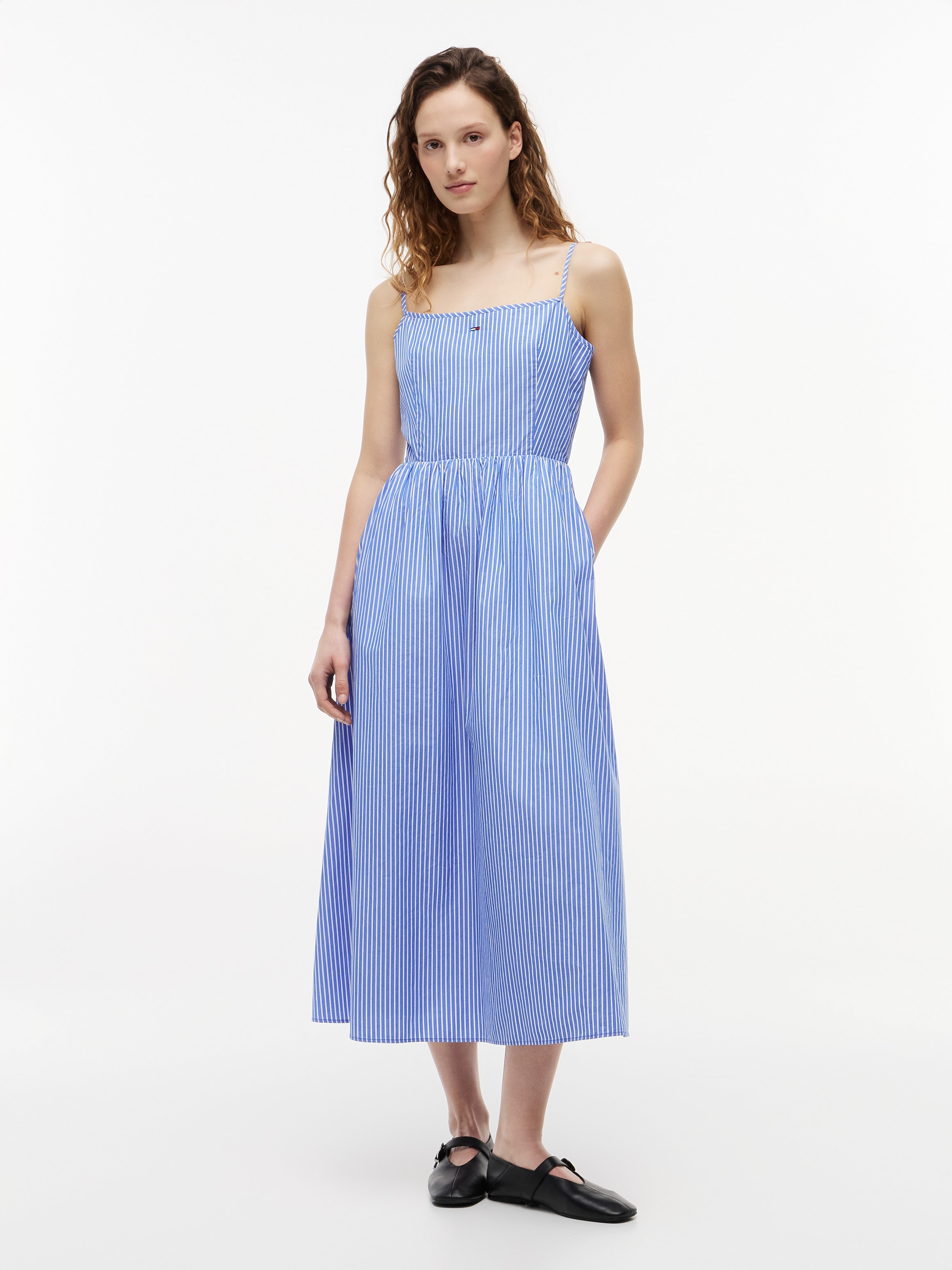 Image of Tommy Jeans Trägerkleid "TJW POPLIN STRAP MAXI DRESS EXT" Baumwolle, schmale Träger
