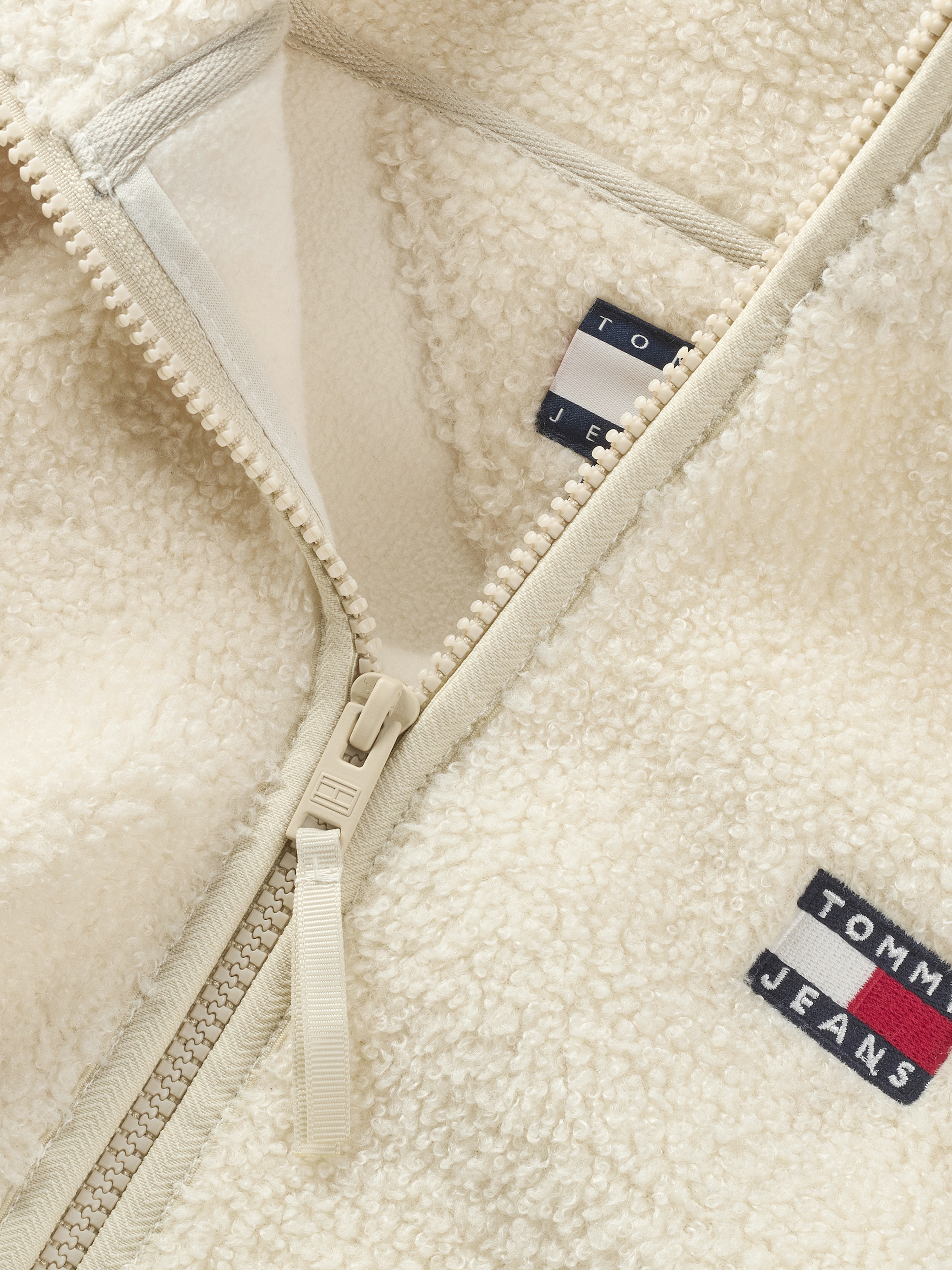 Tommy Jeans Curve Sweatjacke »TJW TEDDY HWK ZIP THUR EXT«, in Grossen Grössen, mit Zipper