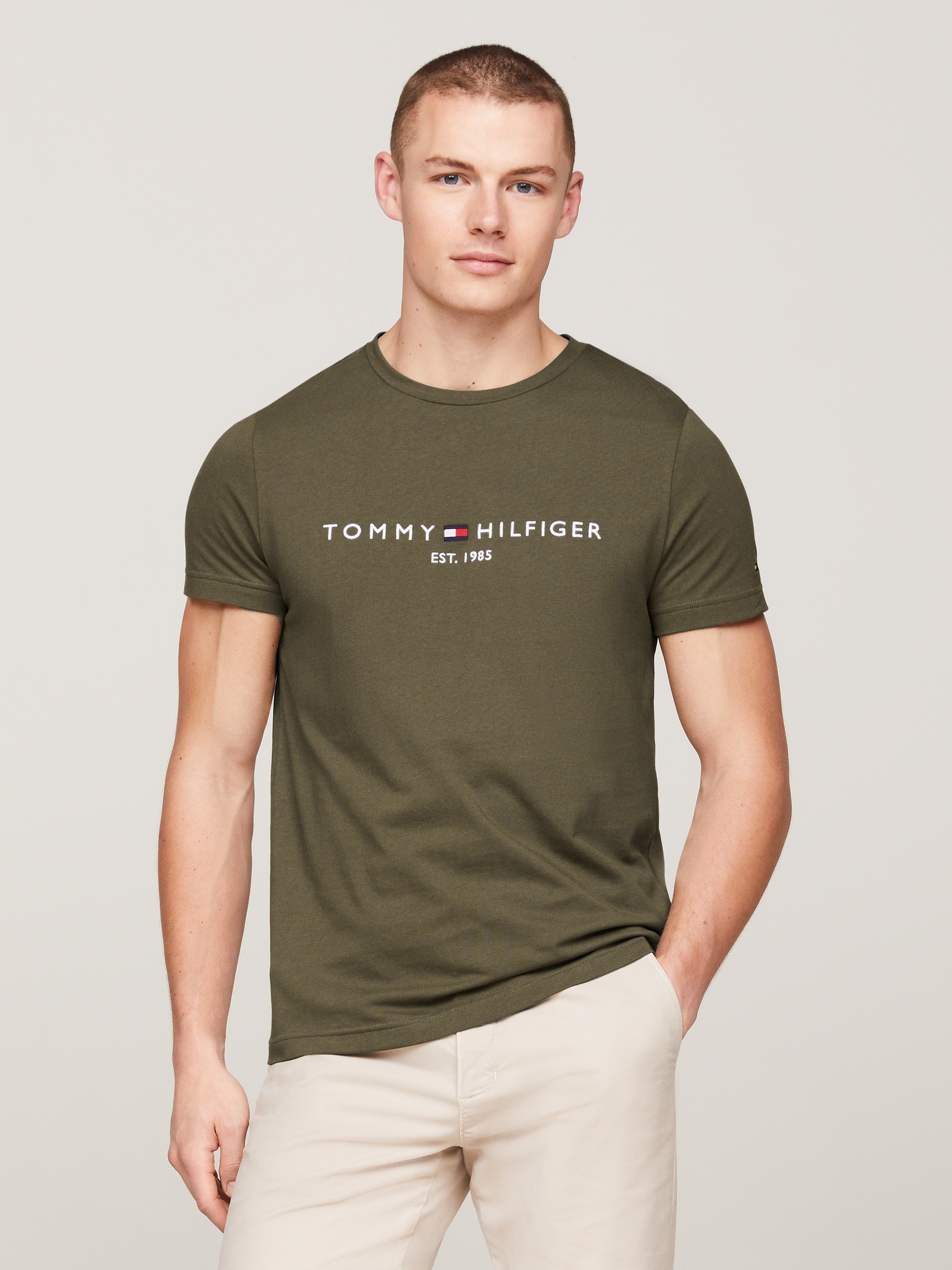 Tommy Hilfiger T-Shirt »TOMMY LOGO TEE«, aus reiner, nachhaltiger Baumwolle