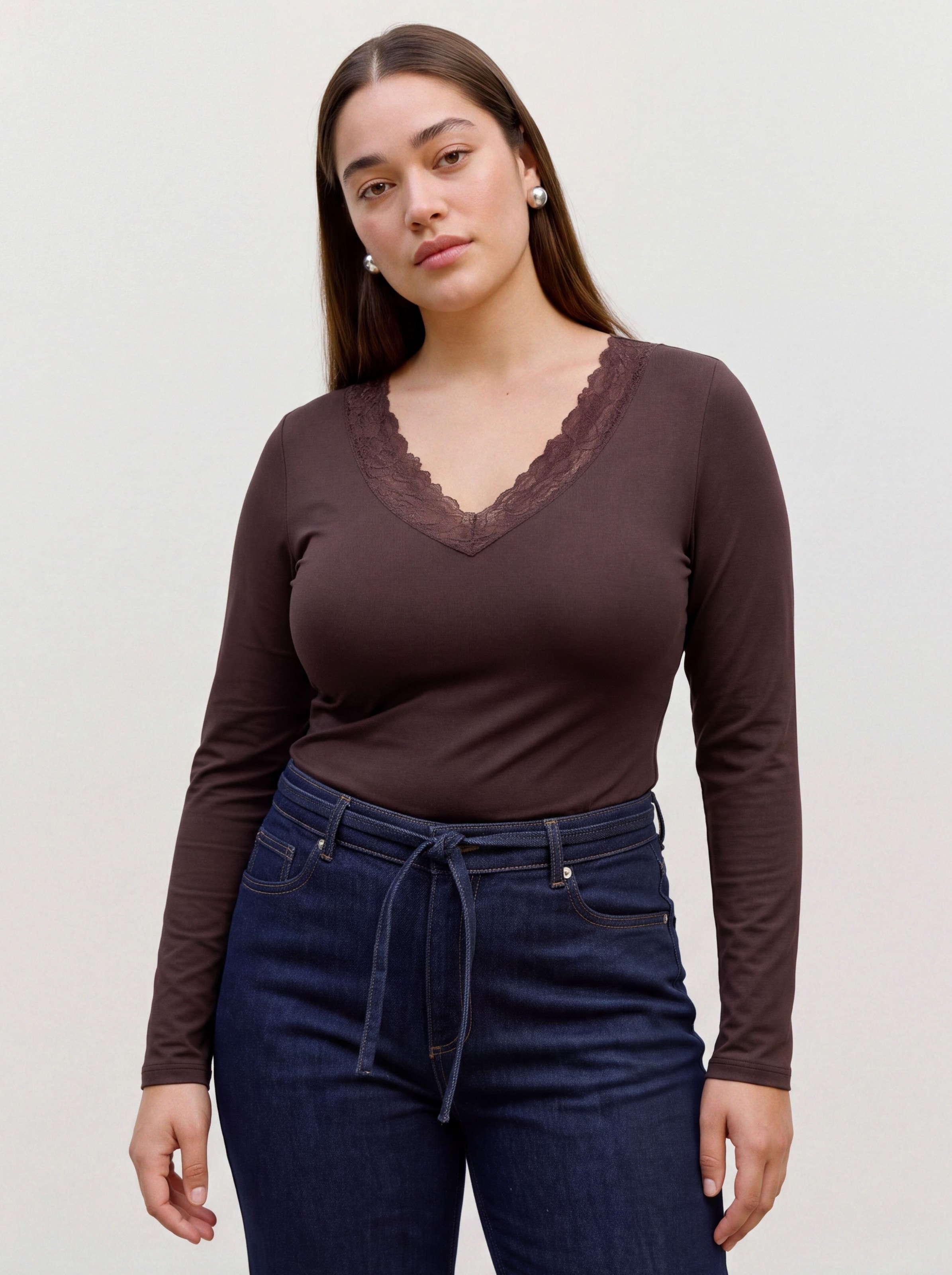 Image of Vero Moda Langarmshirt "VMROSA LS V-NECK LACE TOP JRS NOOS CUR" Viskosemischung, Spitze, V-Ausschnitt