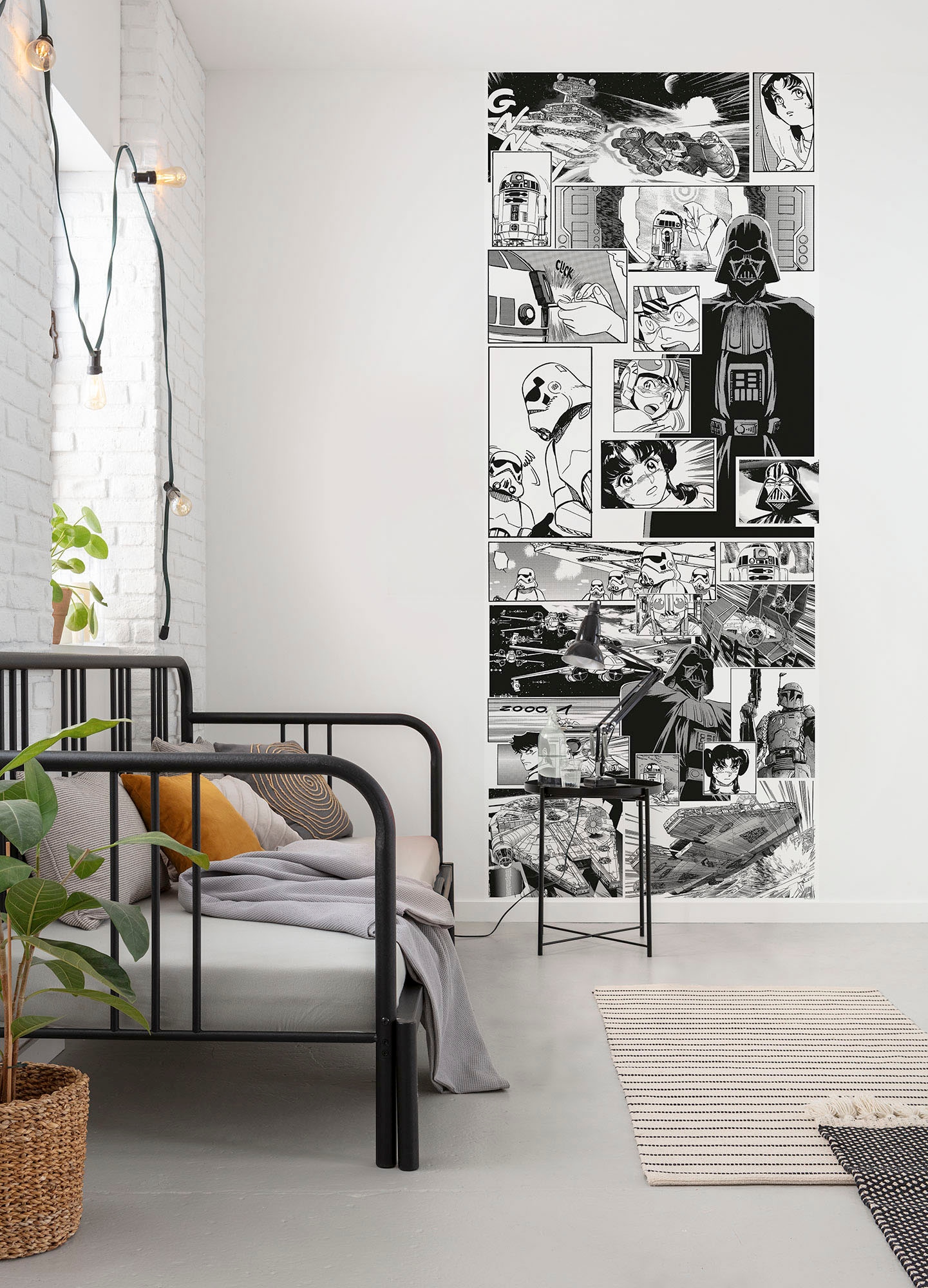 Image of Komar Fototapete "Digitaldruck Vlies - Star Wars Manga Madness - Grösse 100 x 250 cm" bedruckt glatt Kinderzimmer