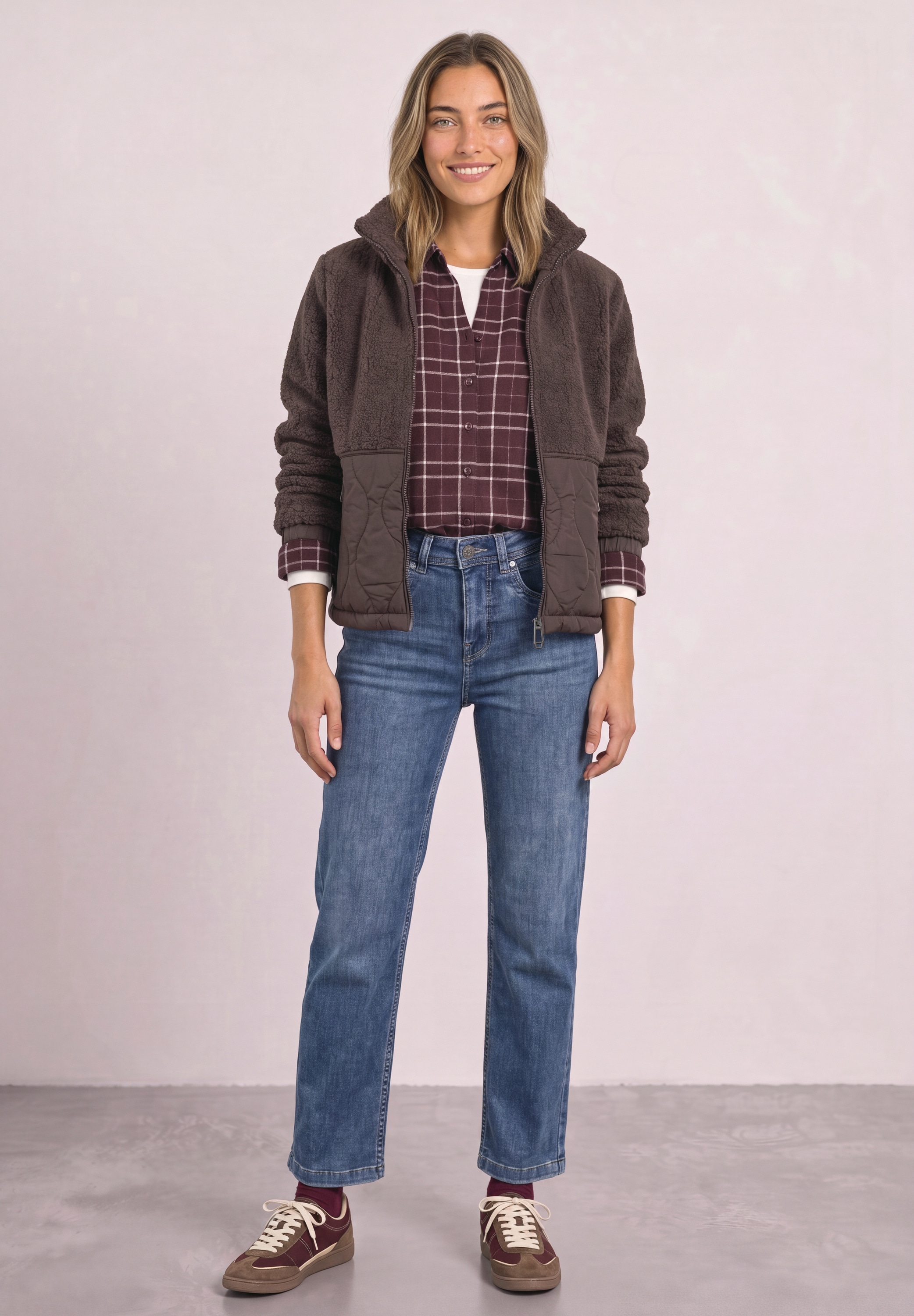 STREET ONE Veste courte mélange de matériaux en tissu Teddy et tissu matelassé