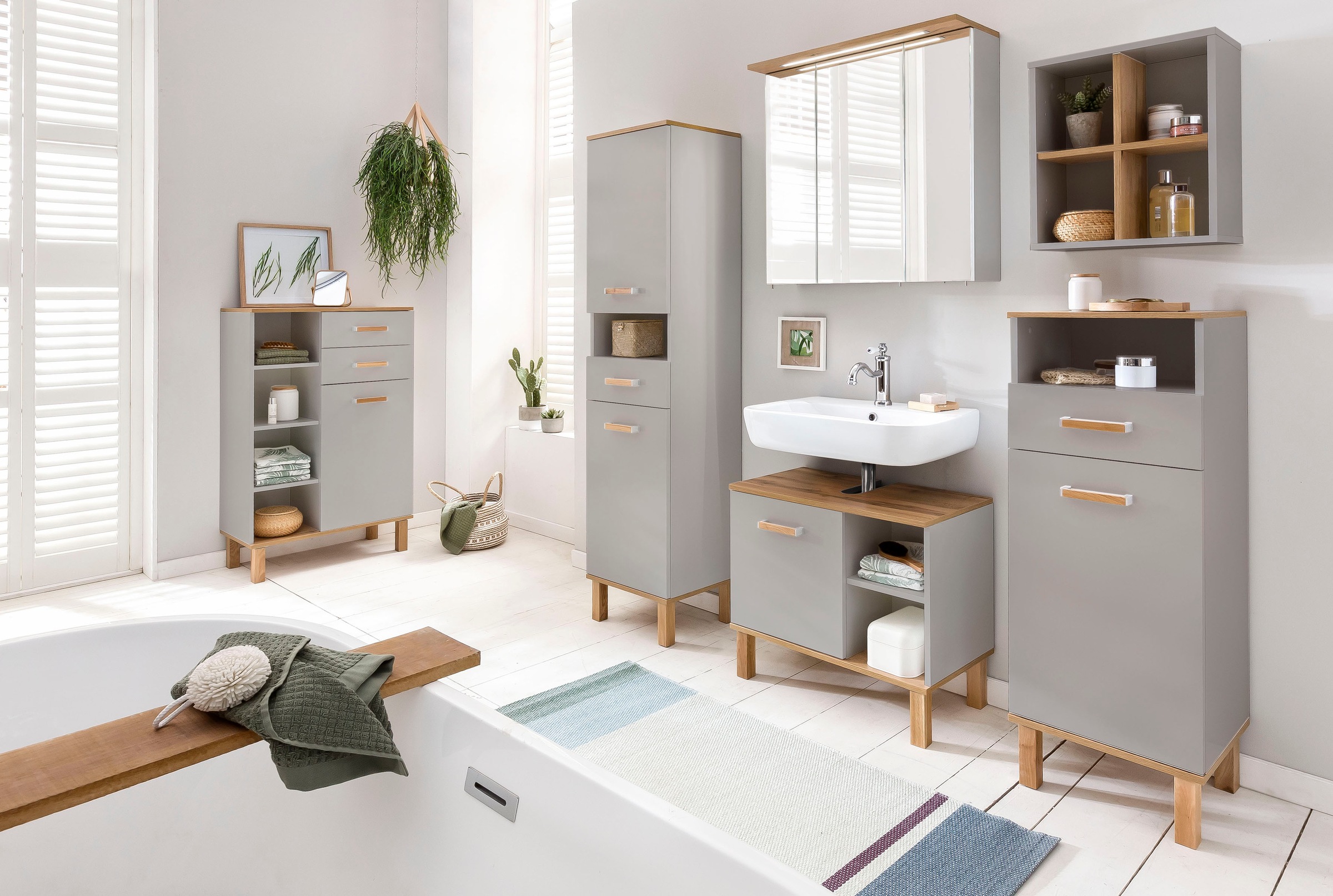 Schildmeyer Hochschrank »Padua«, Füsse aus Massivholz