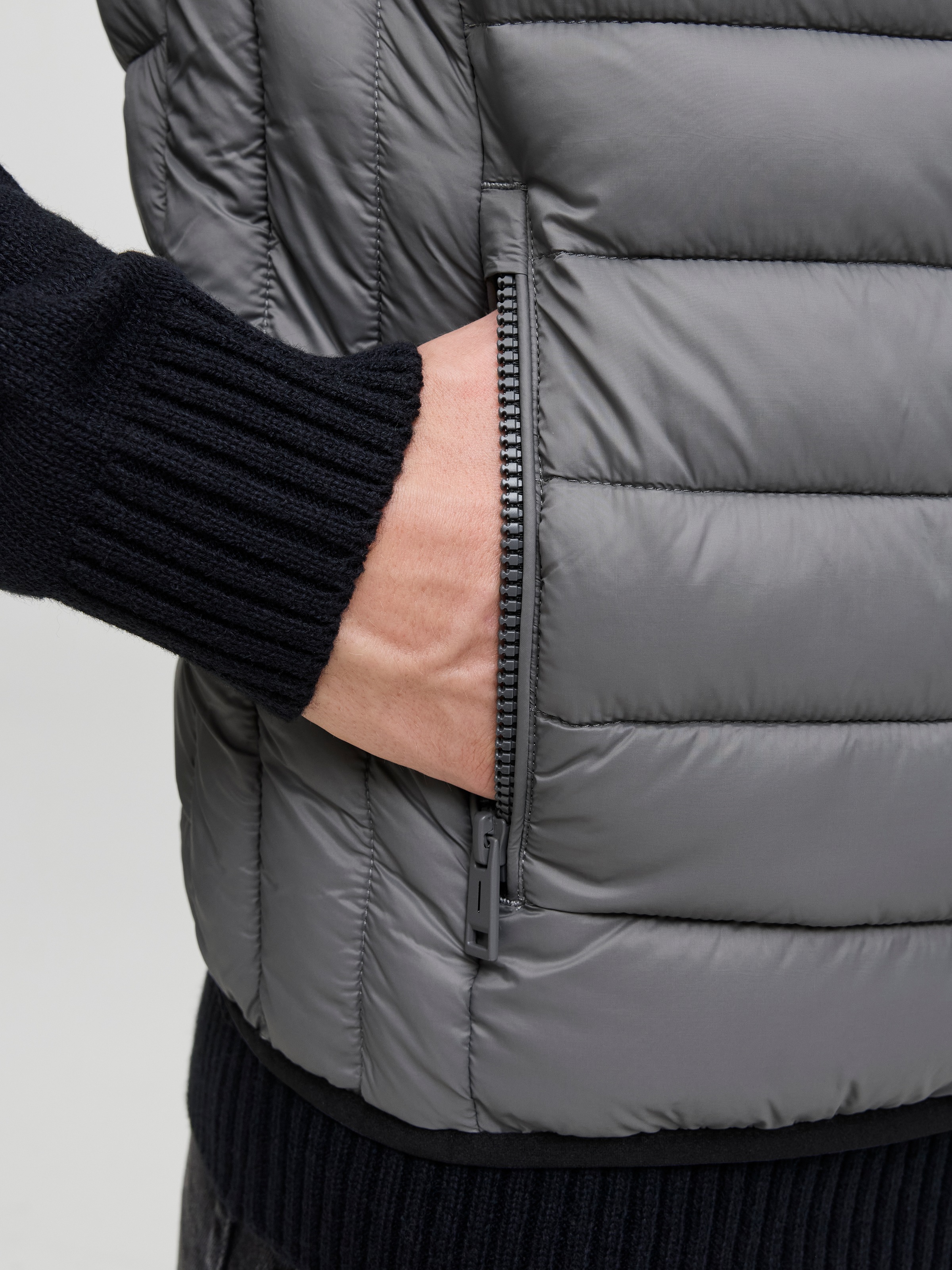 Jack & Jones Gilet matelassé »JJEBRADLEY LIGHT BODYWARMER COLLAR NOOS«