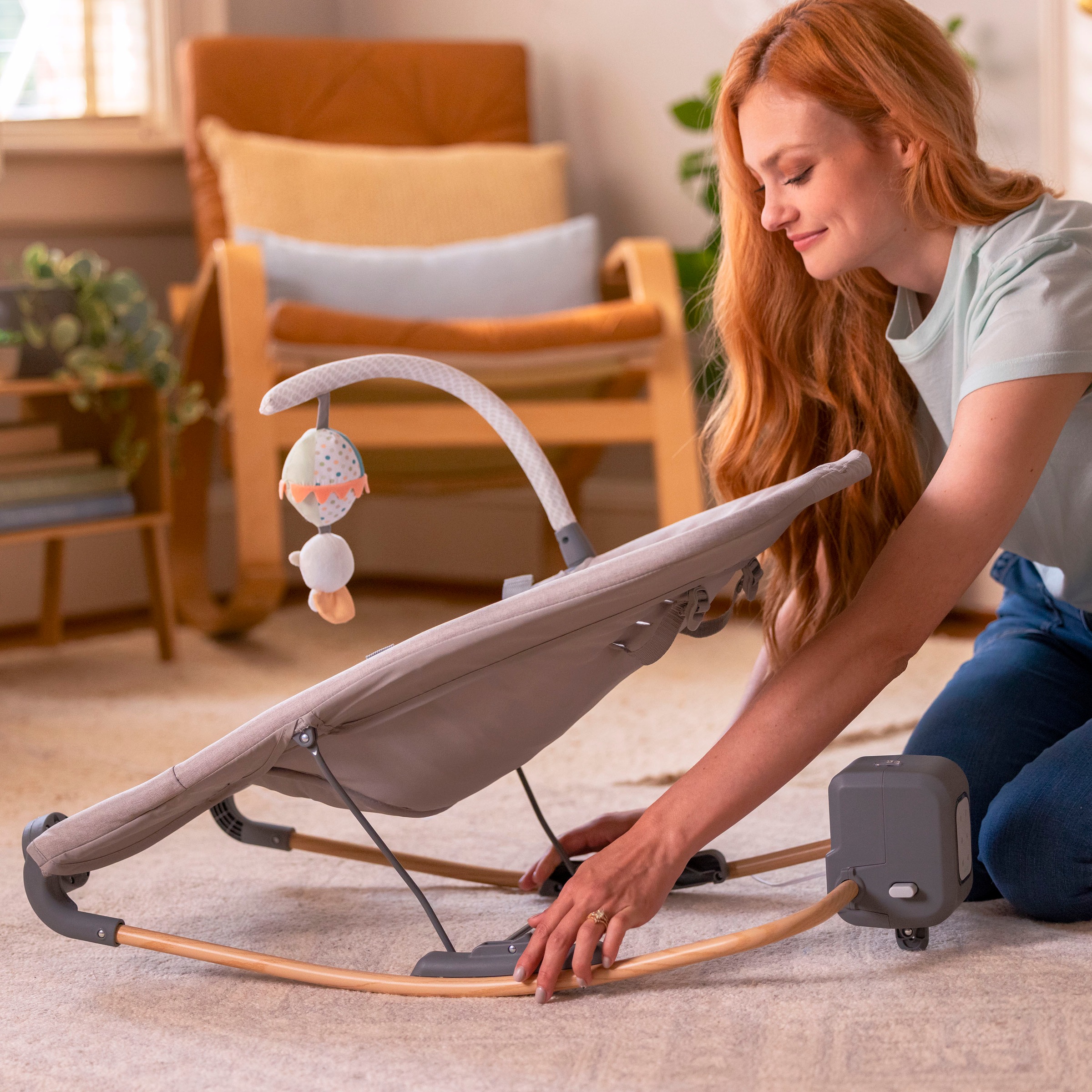 ingenuity Babywippe »Keep InMotion Automatic Rocking Seat - Soulful Skies« mit Sound-Effekt