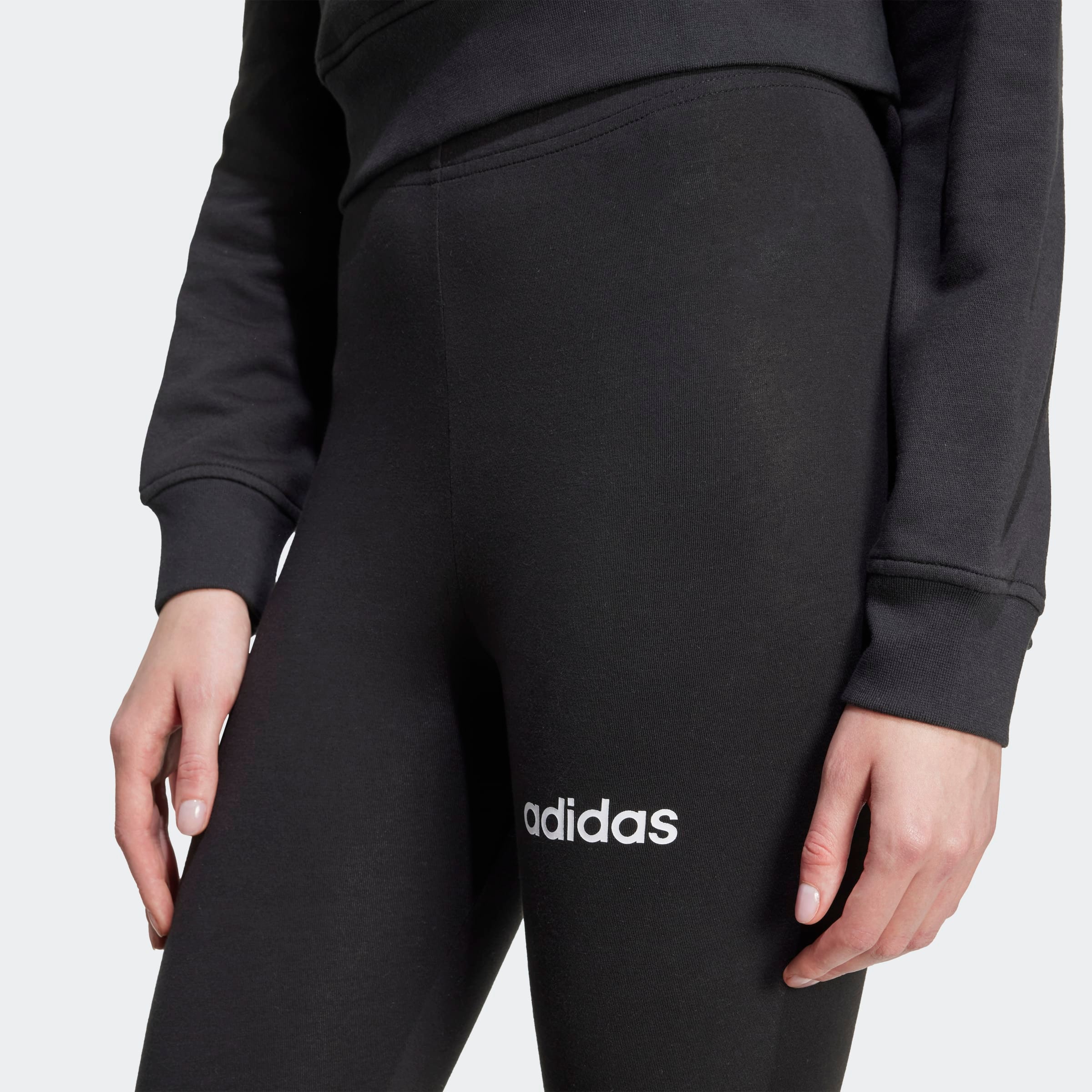 adidas Sportswear Combinaison d'entraînement »W LEISURE TS« 2 cuis