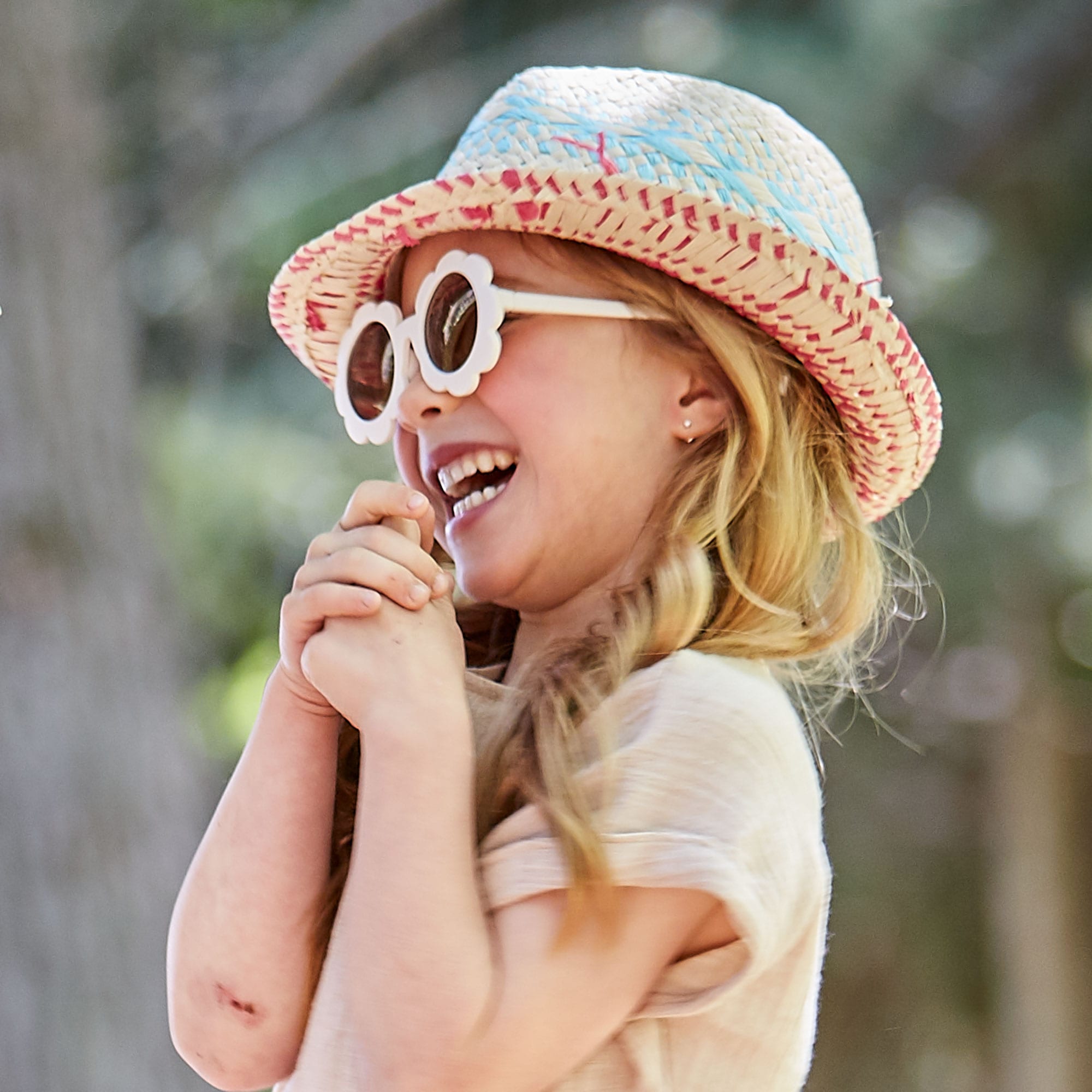 Image of MAXIMO Sonnenbrille 2 Stk. weiss, Blume, polarisiert, BPA-frei, Girls