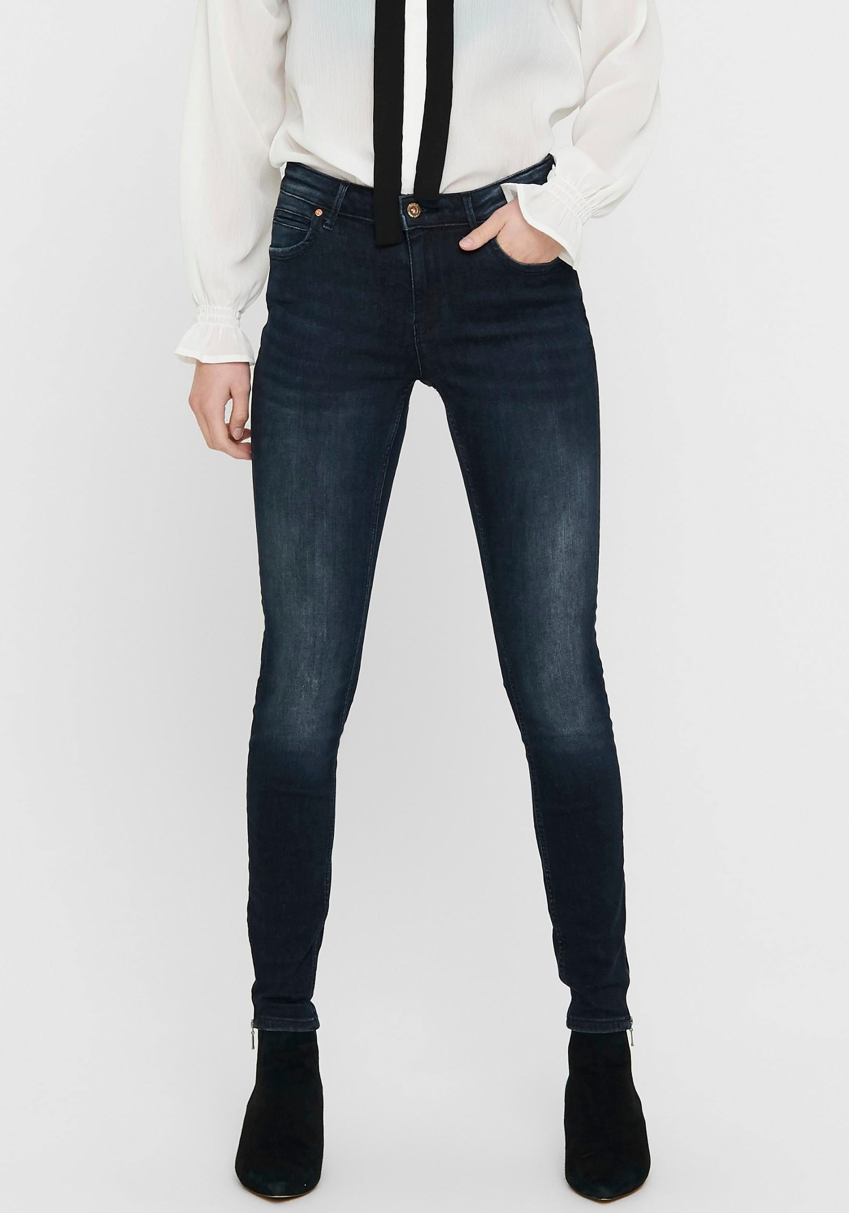 Image of Only Skinny-fit-Jeans »ONLKENDELL LIFE REG SK ANKLE«, mit Zipper am Saum bei Ackermann Versand Schweiz