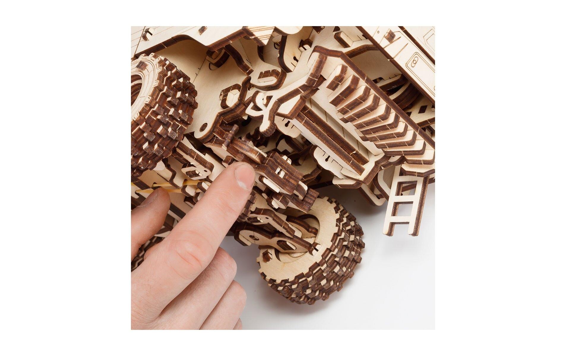   Modellbausatz »Eco-Wood-Art Mähdrescher GH800« 864 Stk. tlg.