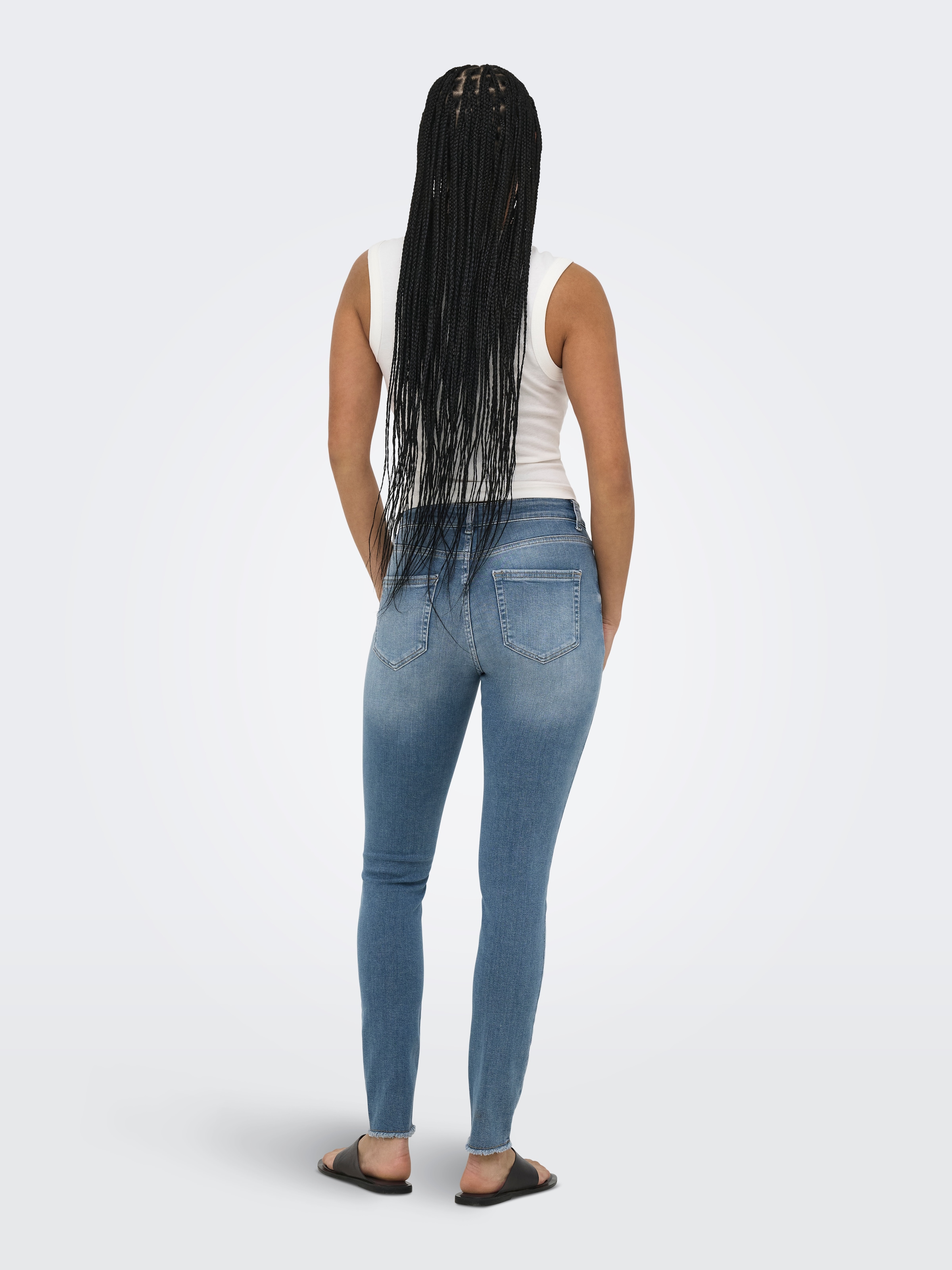 ONLY Jeans skinny »ONLBLUSH MID SK ANK RW DNM REA363« mélange de coton, coupe skinny
