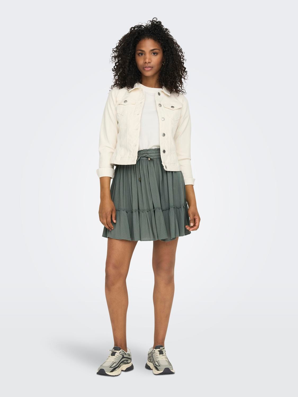 ONLY Minirock »ONLIBIZA LIFE SHORT SKIRT WVN NOOS«, mit Volant