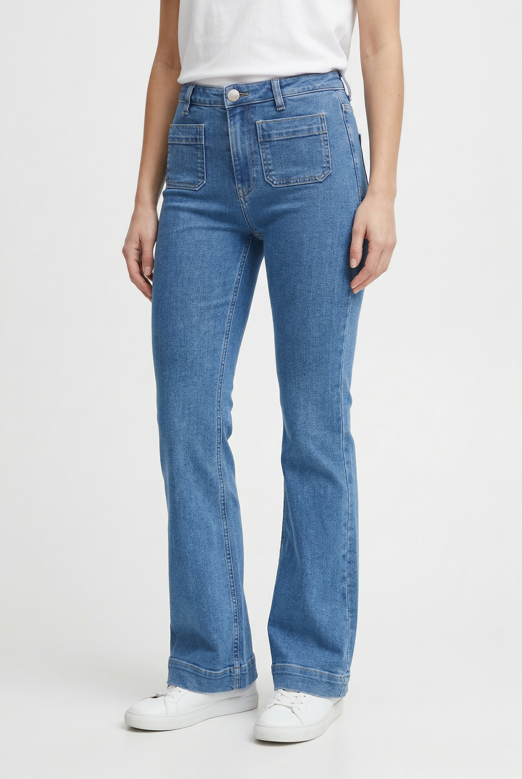 Image of ONLY Bootcut-Jeans "ONLMADISON HW POCKET FLARED DNM GEN540"