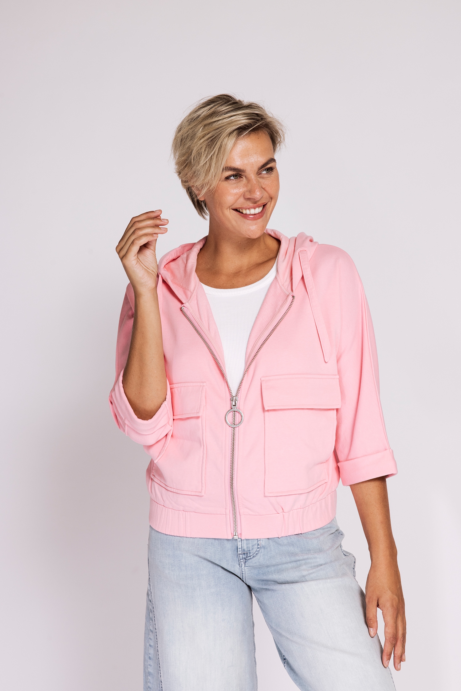 Zhrill Sweatblazer »HARIKE« mit Kapuze und Kordelzug, mit Klappentaschen, normale Passform