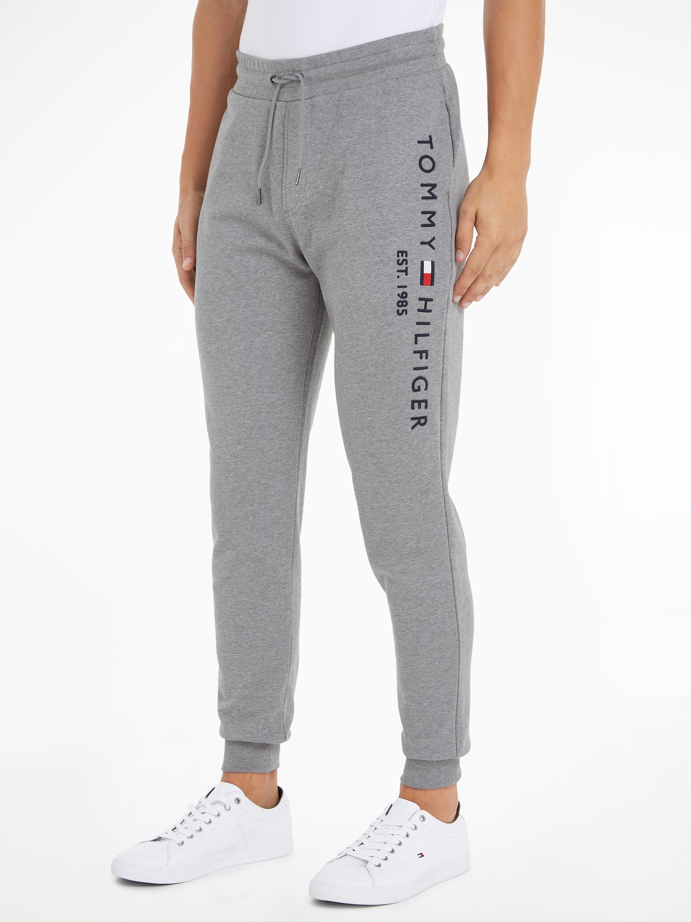 Tommy Hilfiger Sweathose »BASIC BRANDED SWEATPANTS«, mit grossem Tommy Hilfiger Schriftzug