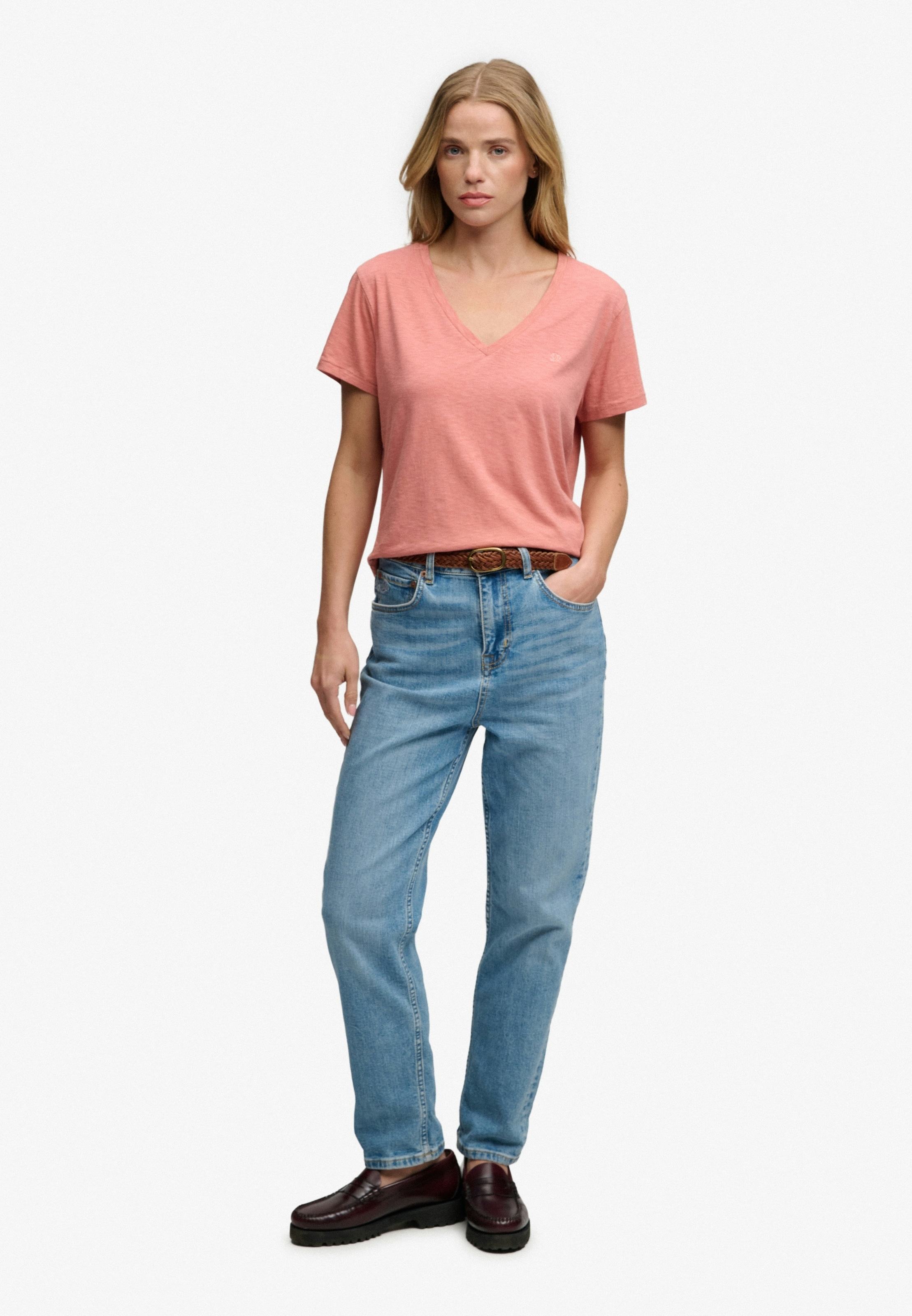 Superdry T-Shirt »STUDIOS SLUB EMB VEE TEE« Baumwollmischung, relaxed fit