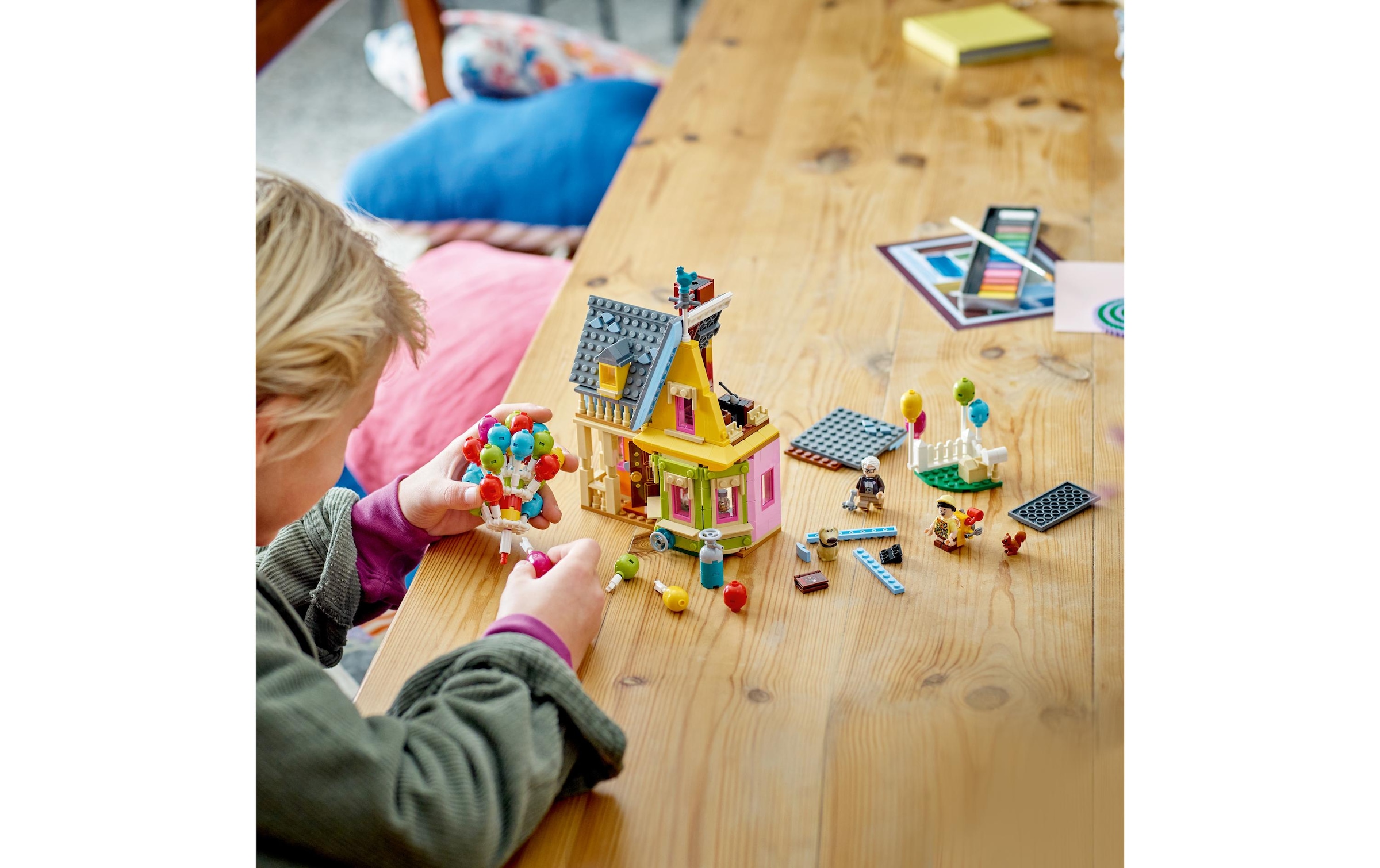 LEGO® Spielbausteine »Lego Disney Carls Haus aus Oben«