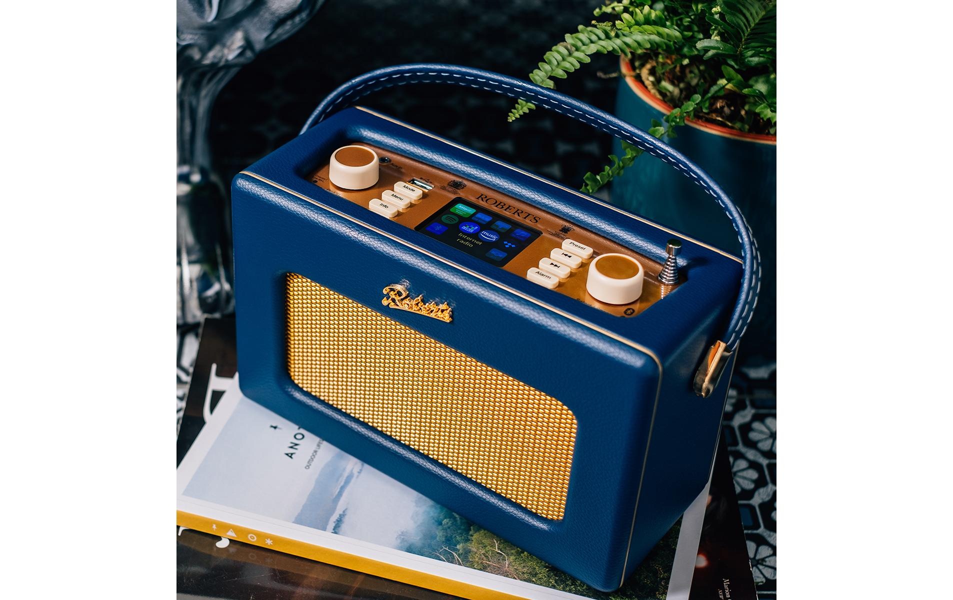 ROBERTS RADIO Digitalradio (DAB+) »Revival iStream«, (Bluetooth FM-Tuner-Internetradio-Digitalradio (DAB+)