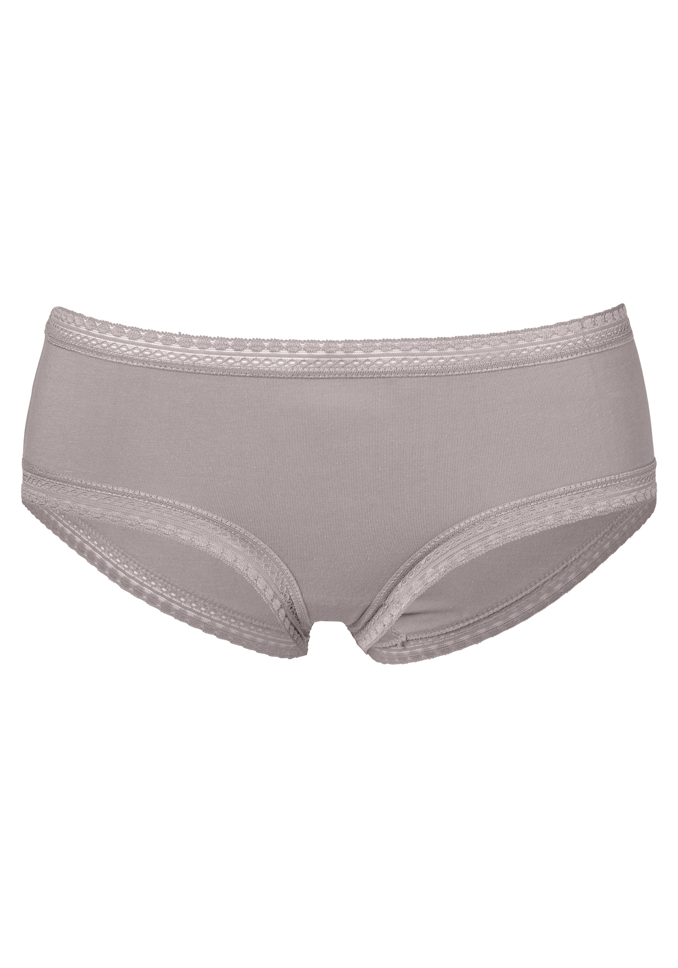 LASCANA Panty, (Packung, 3 St.), aus elastischer Baumwolle mit weicher Spitze