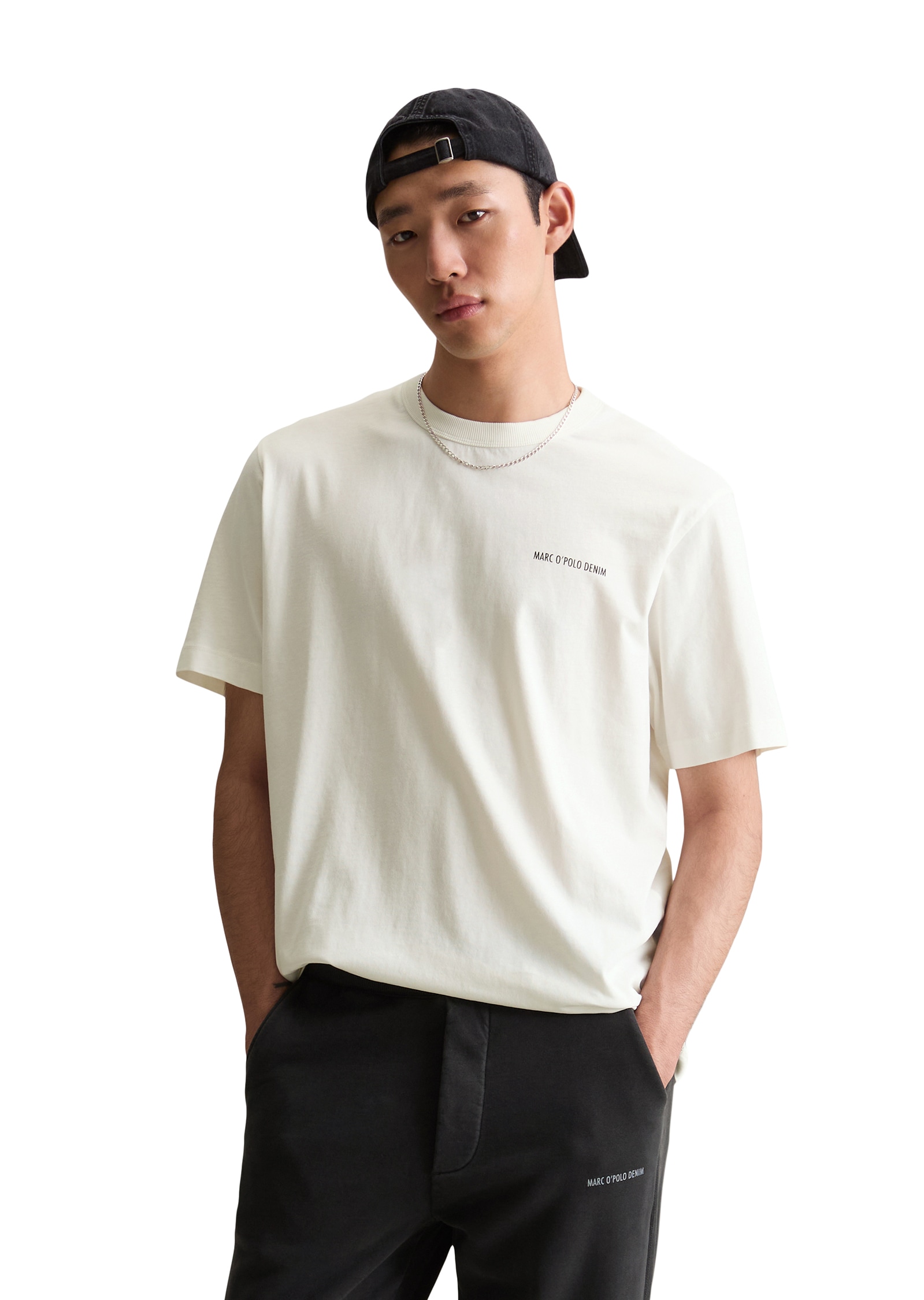 Image of Marc OPolo DENIM T-Shirt relaxed fit mit grossem Foto-Rückenprint