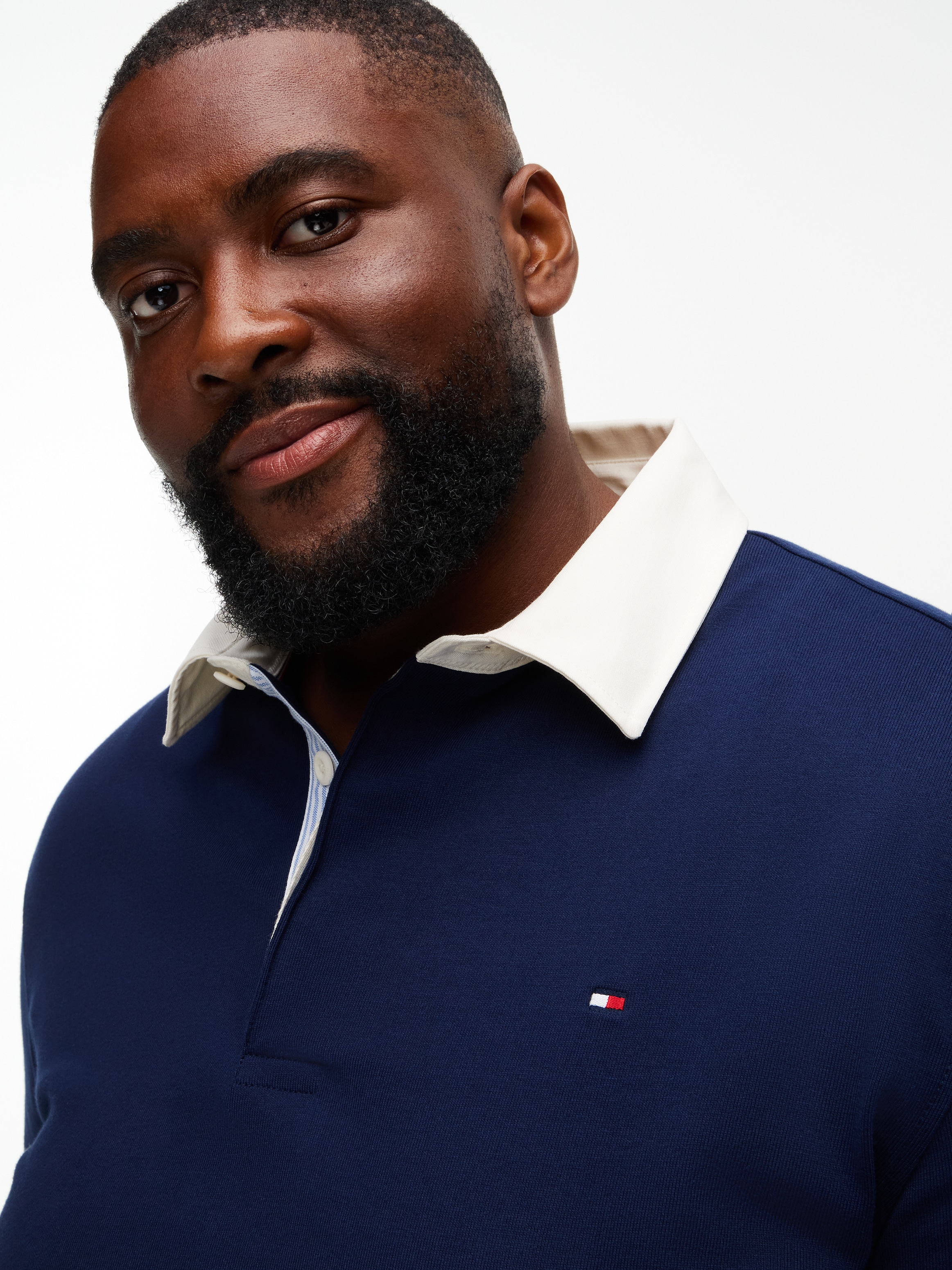 Tommy Hilfiger Big & Tall Maillot de rugby »BT-ESSENTIAL SOLID RUGBY« grandes tailles, col contrasté