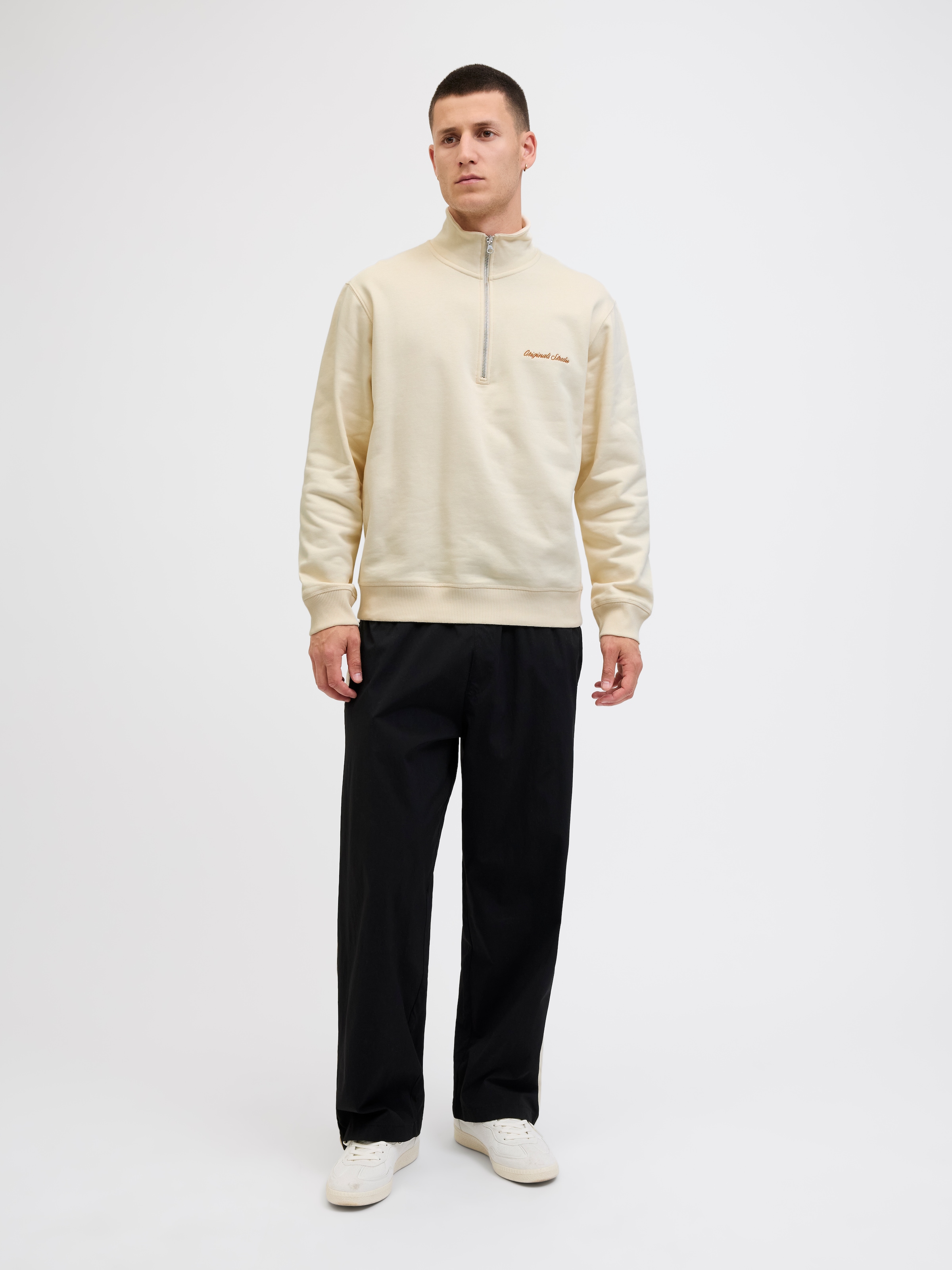 Jack & Jones Sweat-shirt »JORNORREBRO EMB SWEAT HIGH NECK SN«
