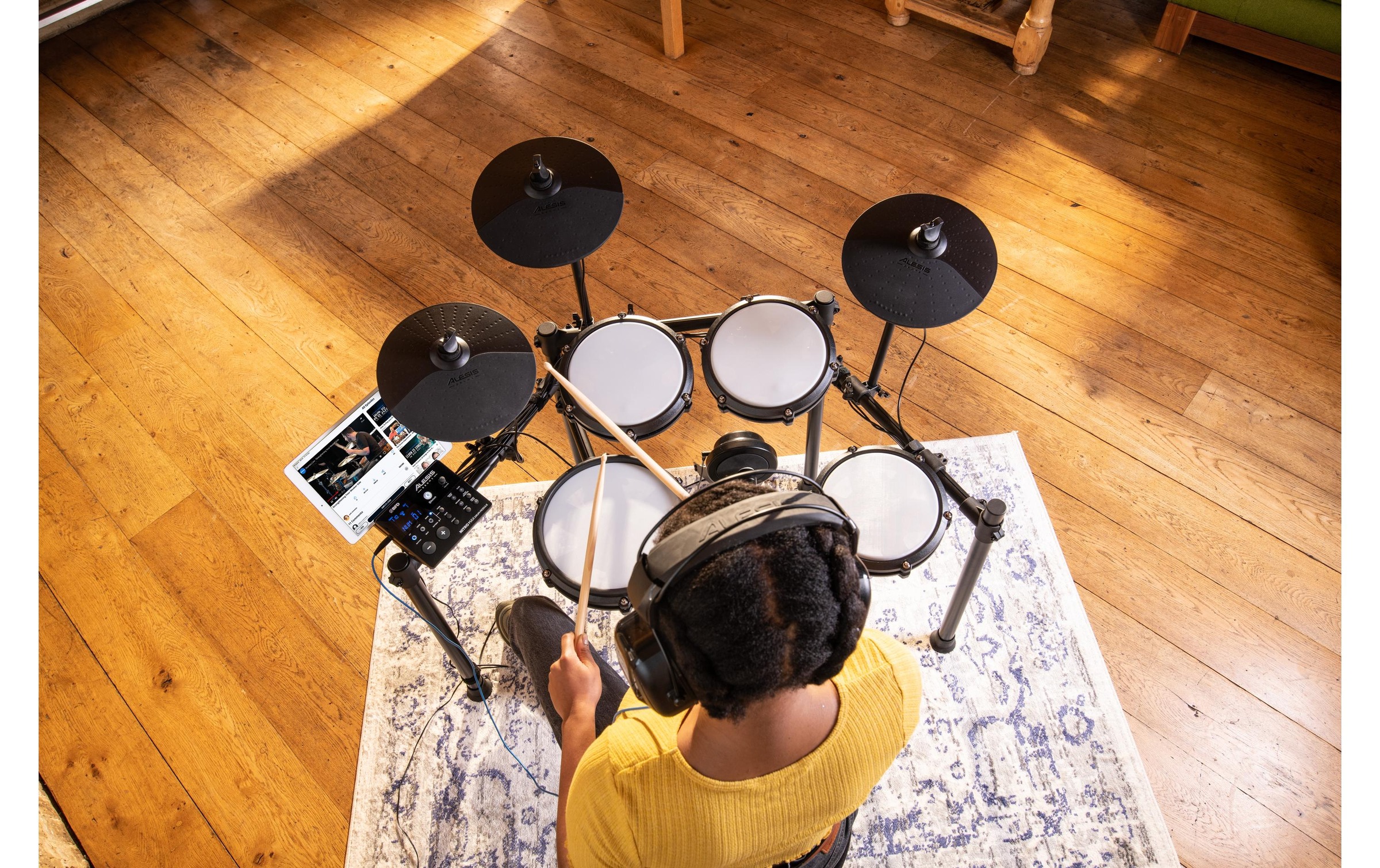 Schlagzeug »Alesis Nitro Max Kit«