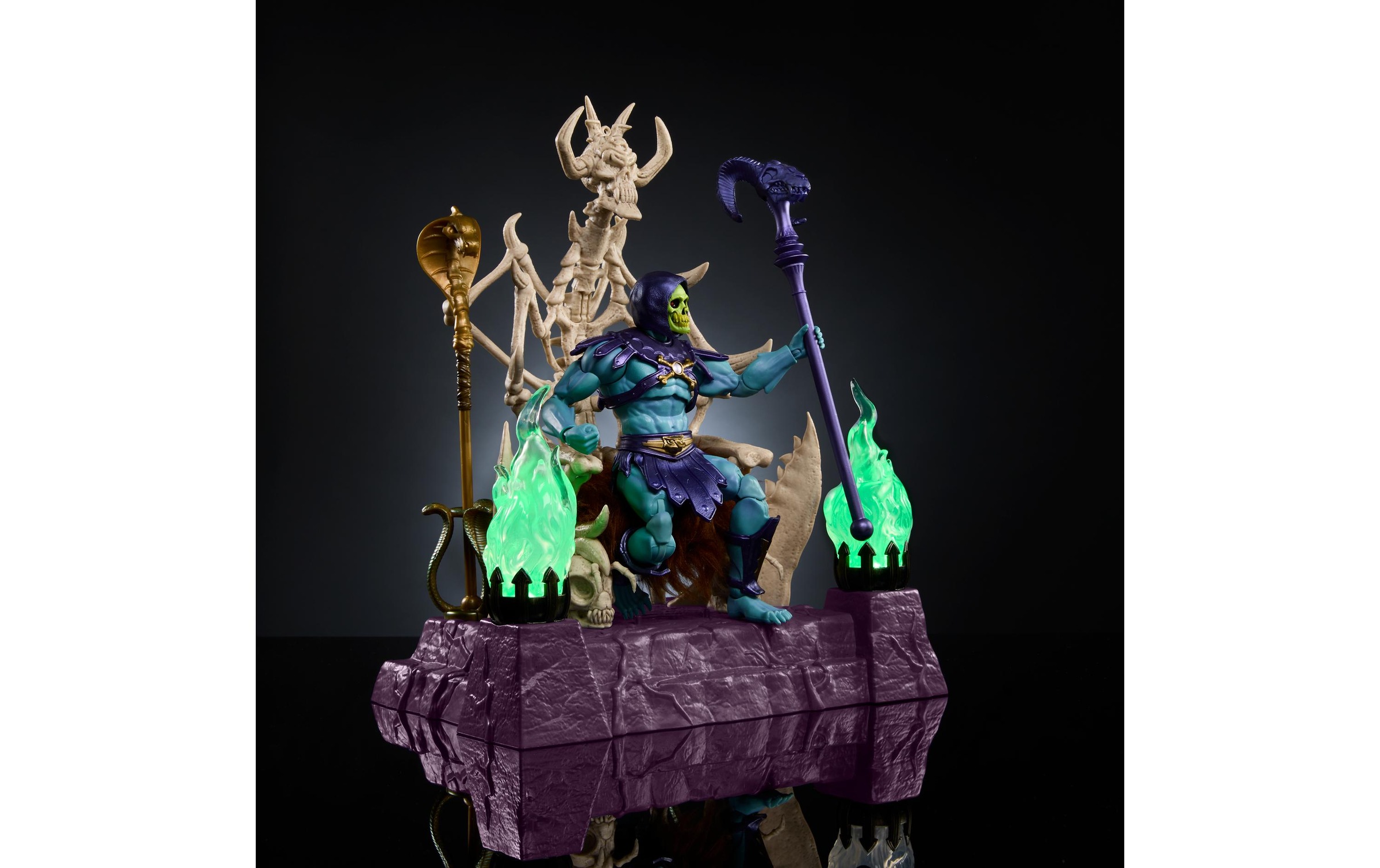 Mattel® Spielfigur »Skeletor und Throne 18 cm«