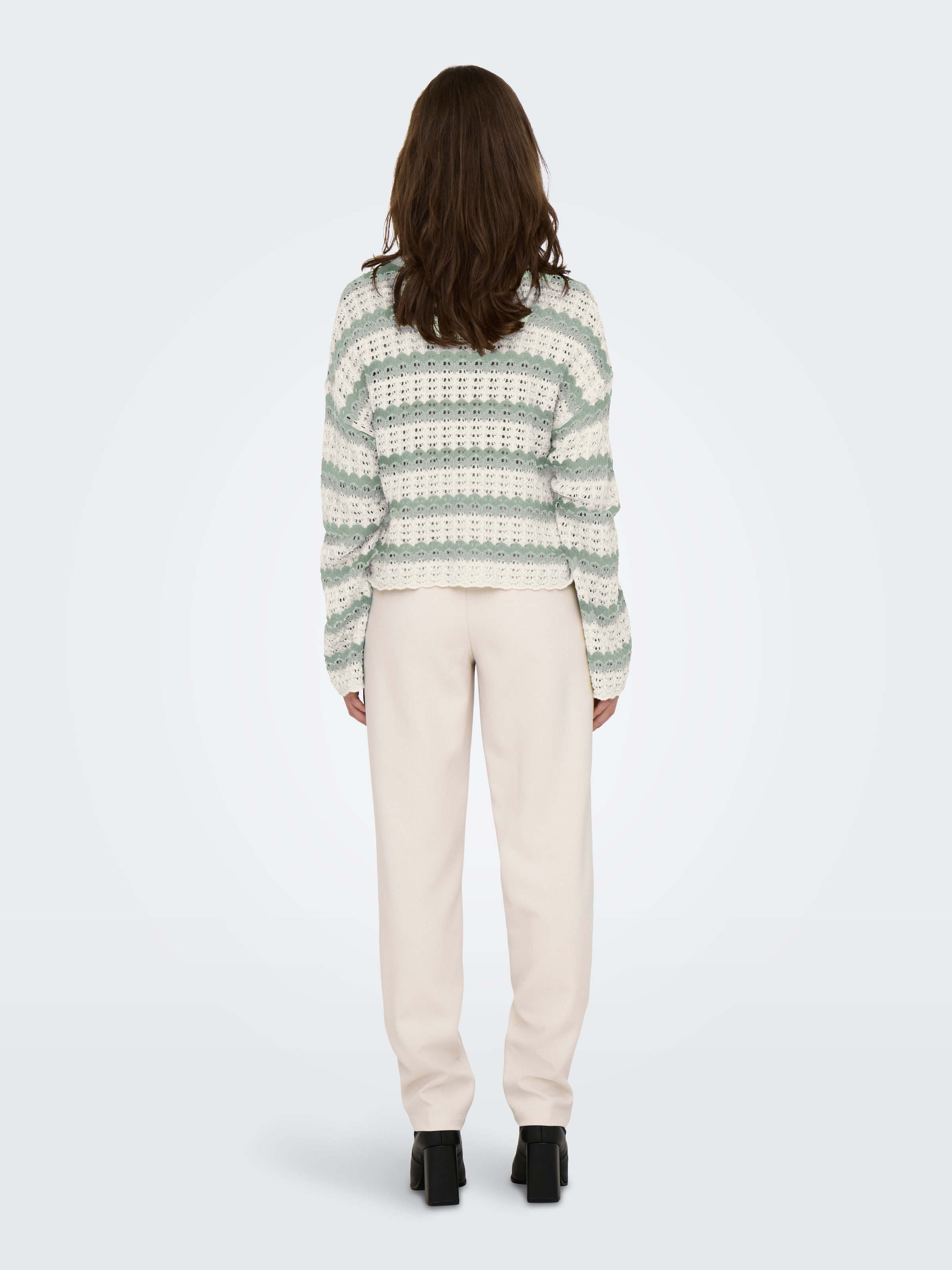 ONLY Pull à col rond »ONLASA LS SHORT O-NECK CC KNT«