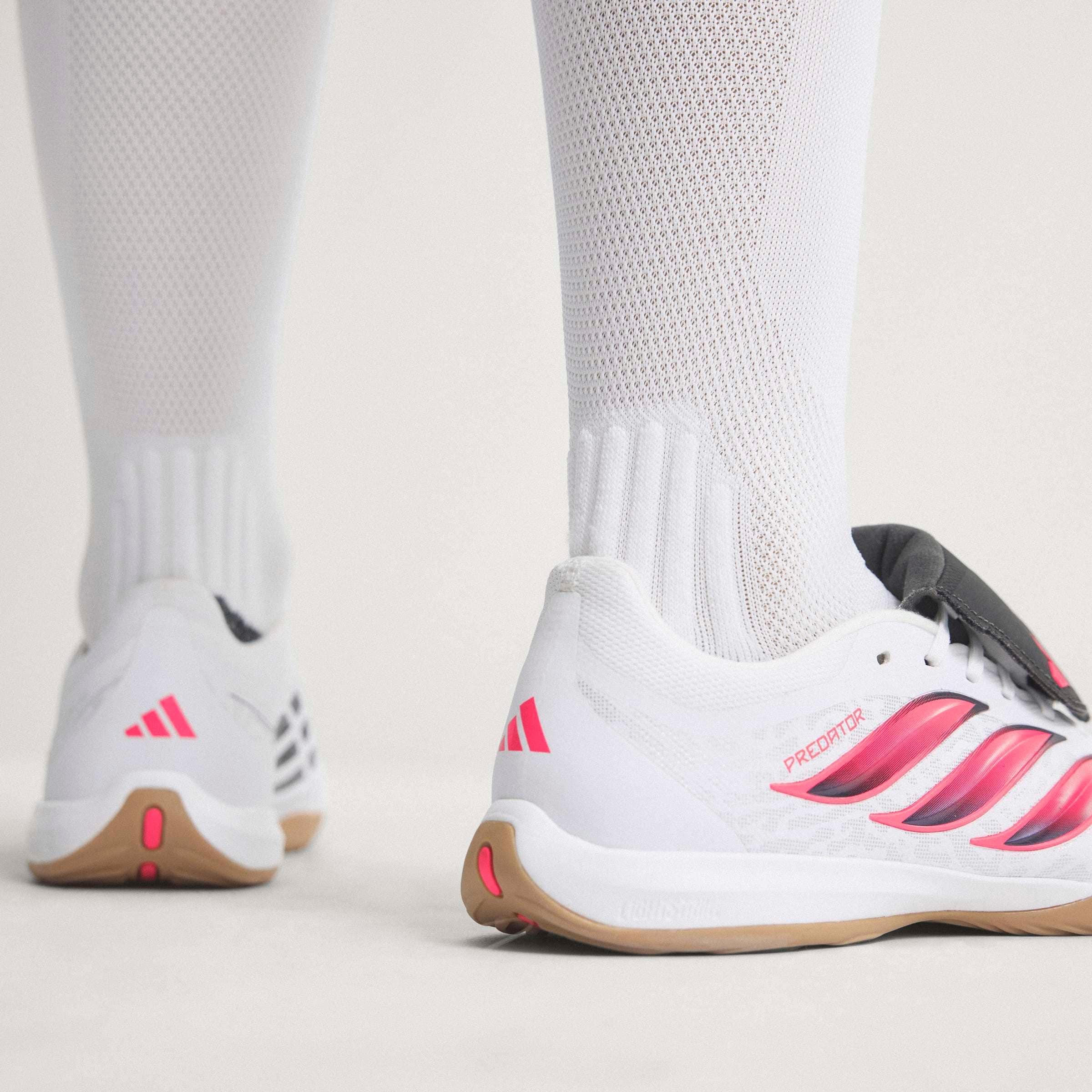 adidas Performance Fussballschuh »PREDATOR LEAGUE , HALLE, UMSCHLAGBARE ZUNGE«  für Hallenboden