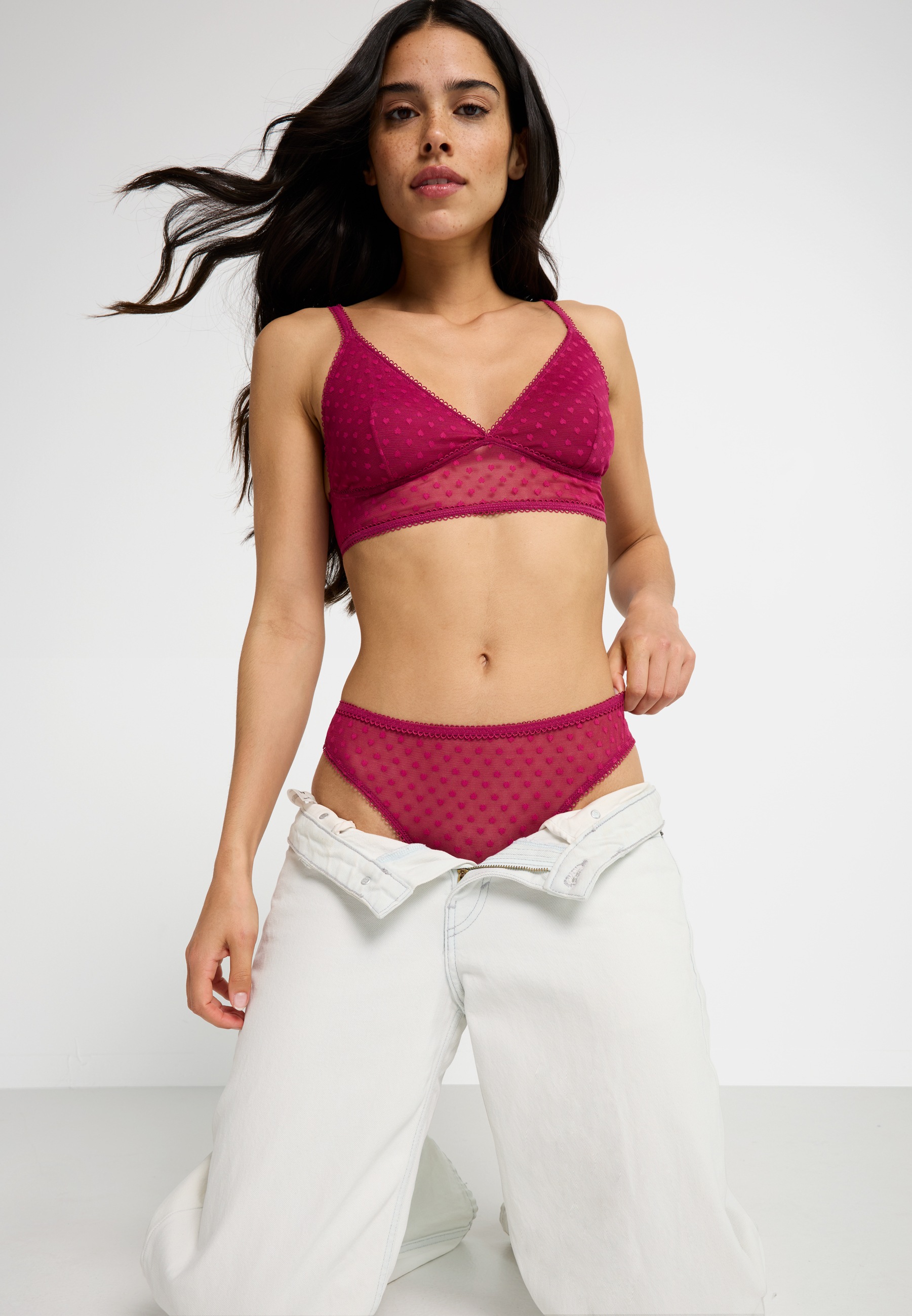 LSCN by LASCANA String, aus leicht transparentem Herzchen-Mesh