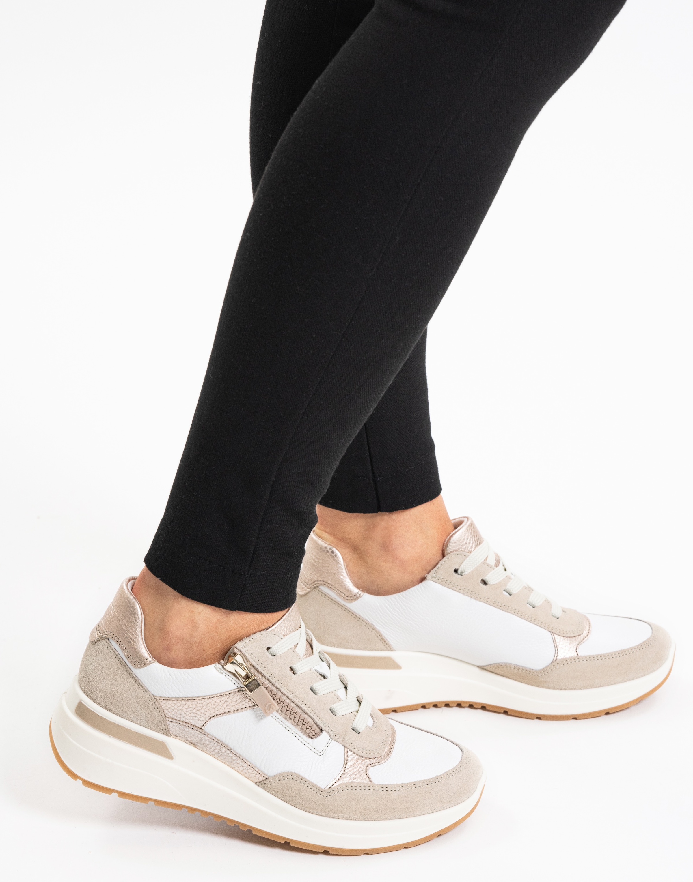 Ara Keilsneaker »GARDA«  , Plateausneaker, Keilsneaker mit Wechselfussbett in H-Weite