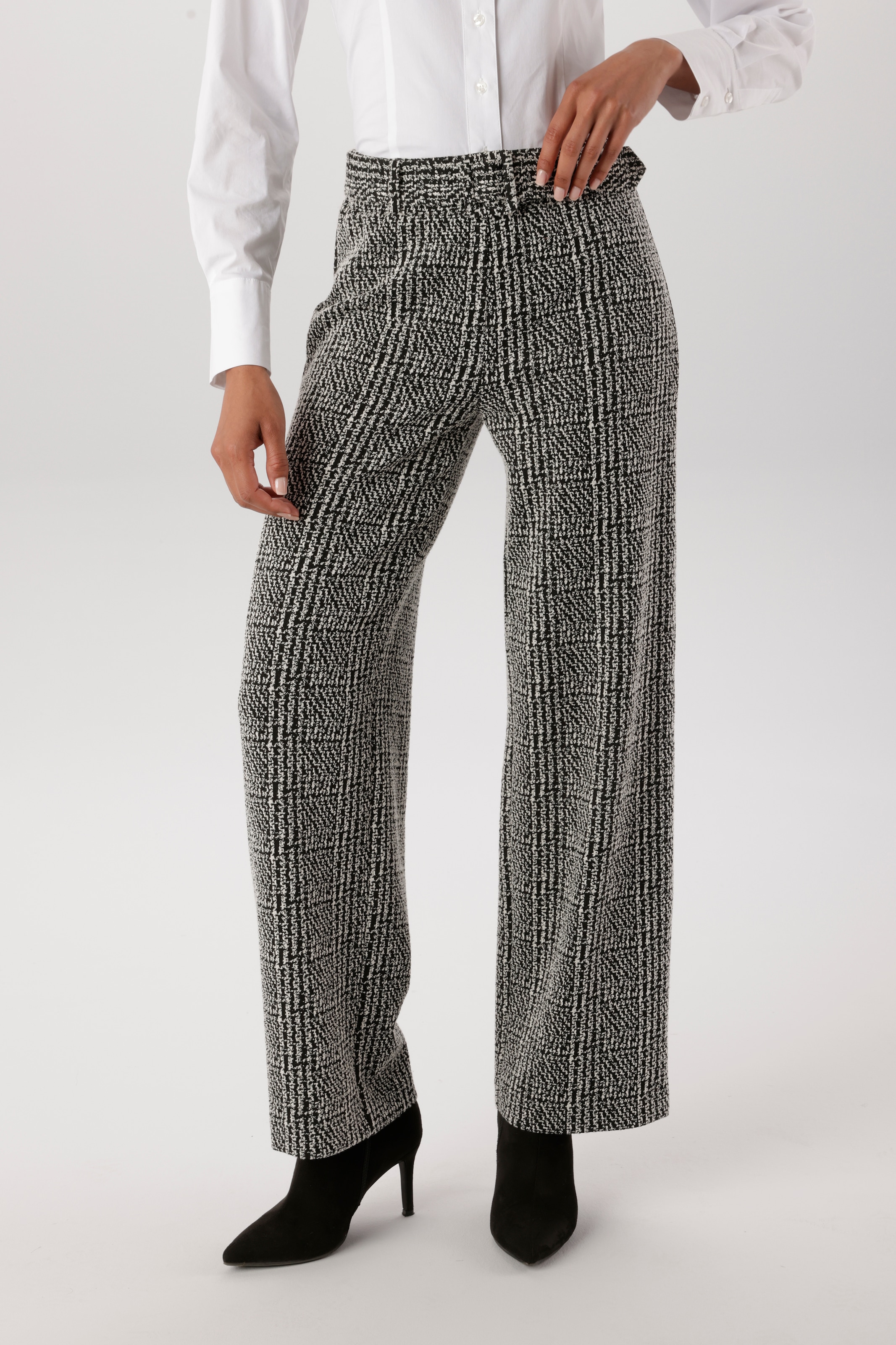 Image of Aniston SELECTED Schlupfhose mit Gürtel im gleichen Karomuster-Design - NEUE KOLLEKTION