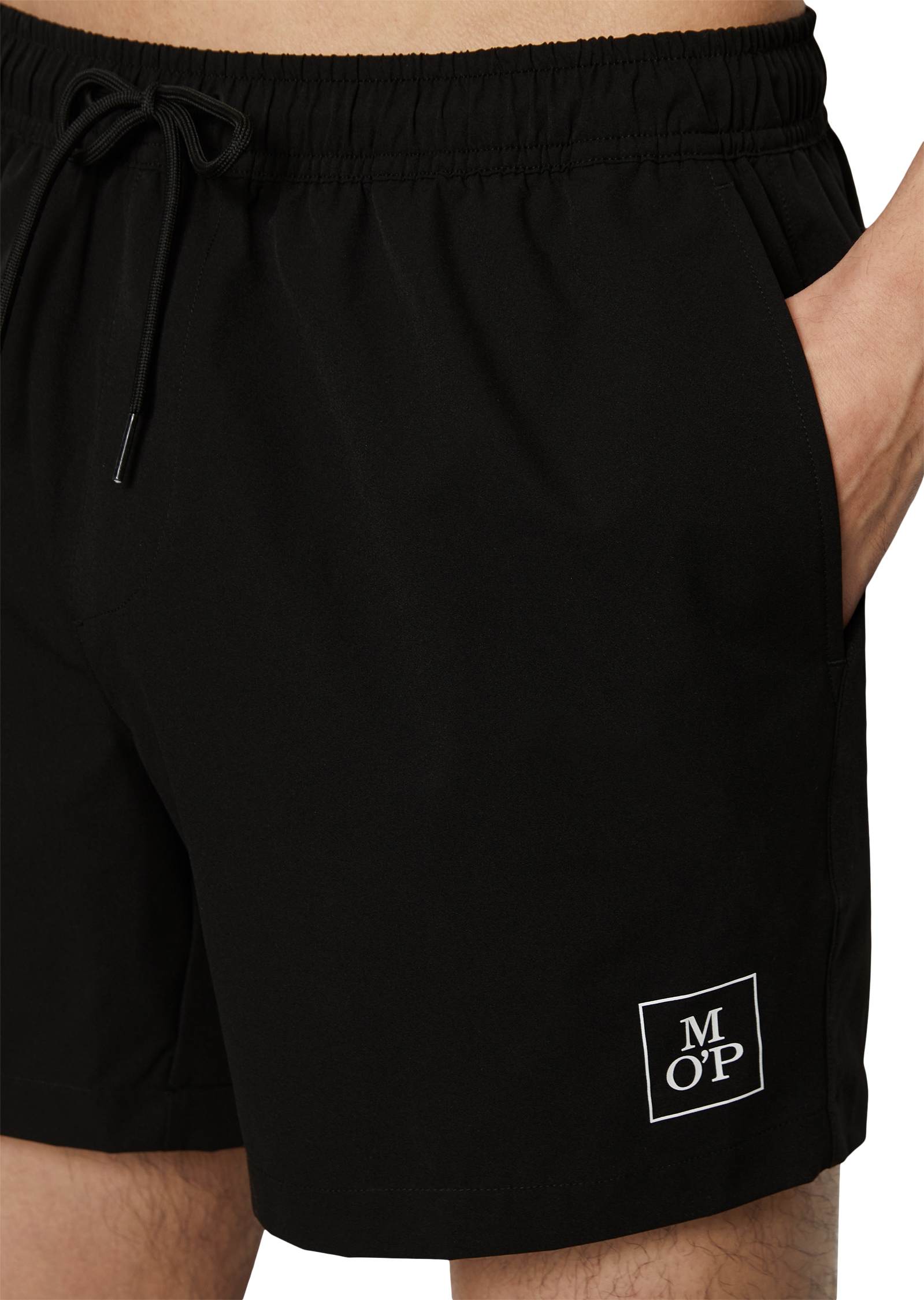 Marc O'Polo Badeshorts »Essentials«, mit dezentem Logoprint