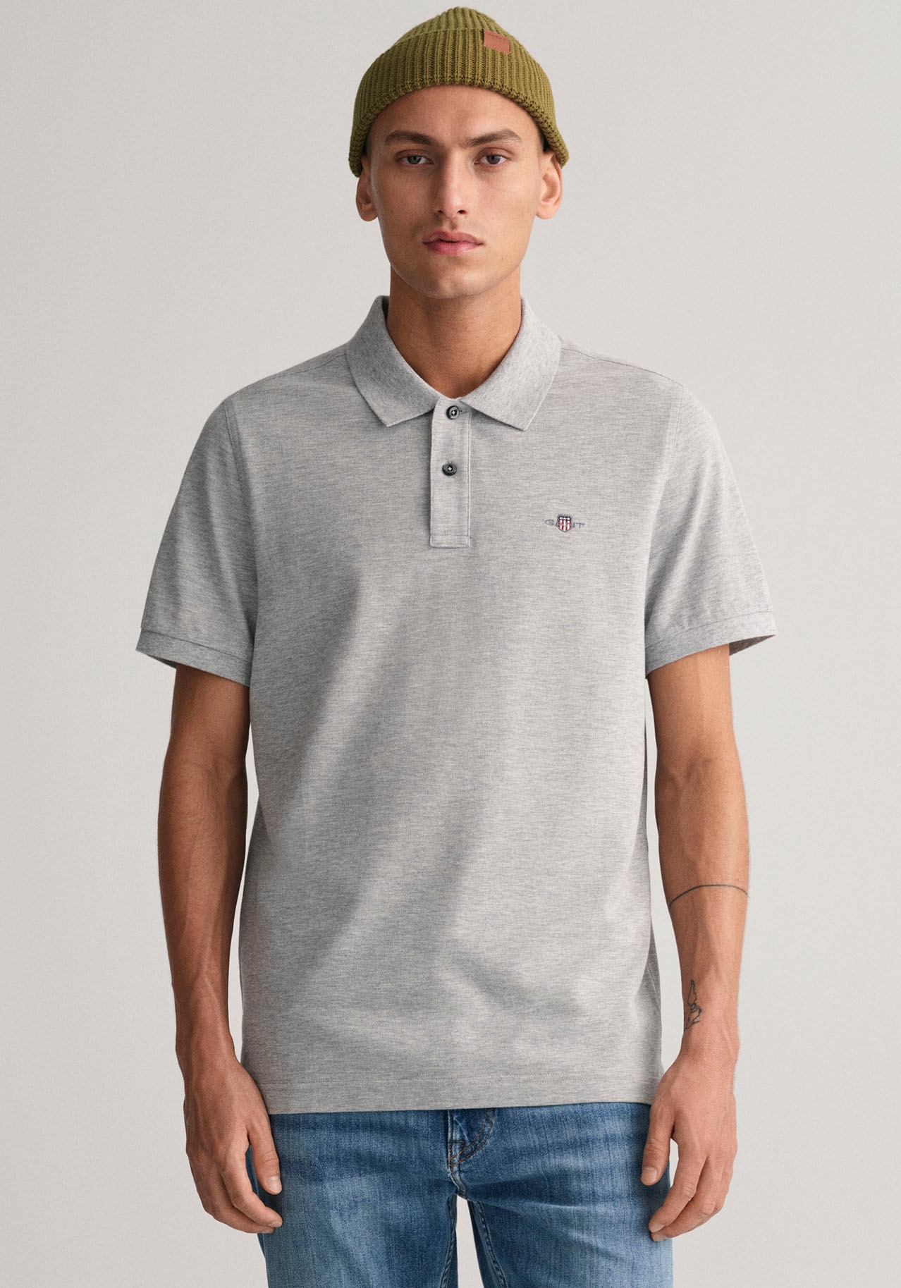 Gant Poloshirt »REG SHIELD SS PIQUE POLO«, mit Logo und Flachstrickkragen 100% Baumwolle Pique