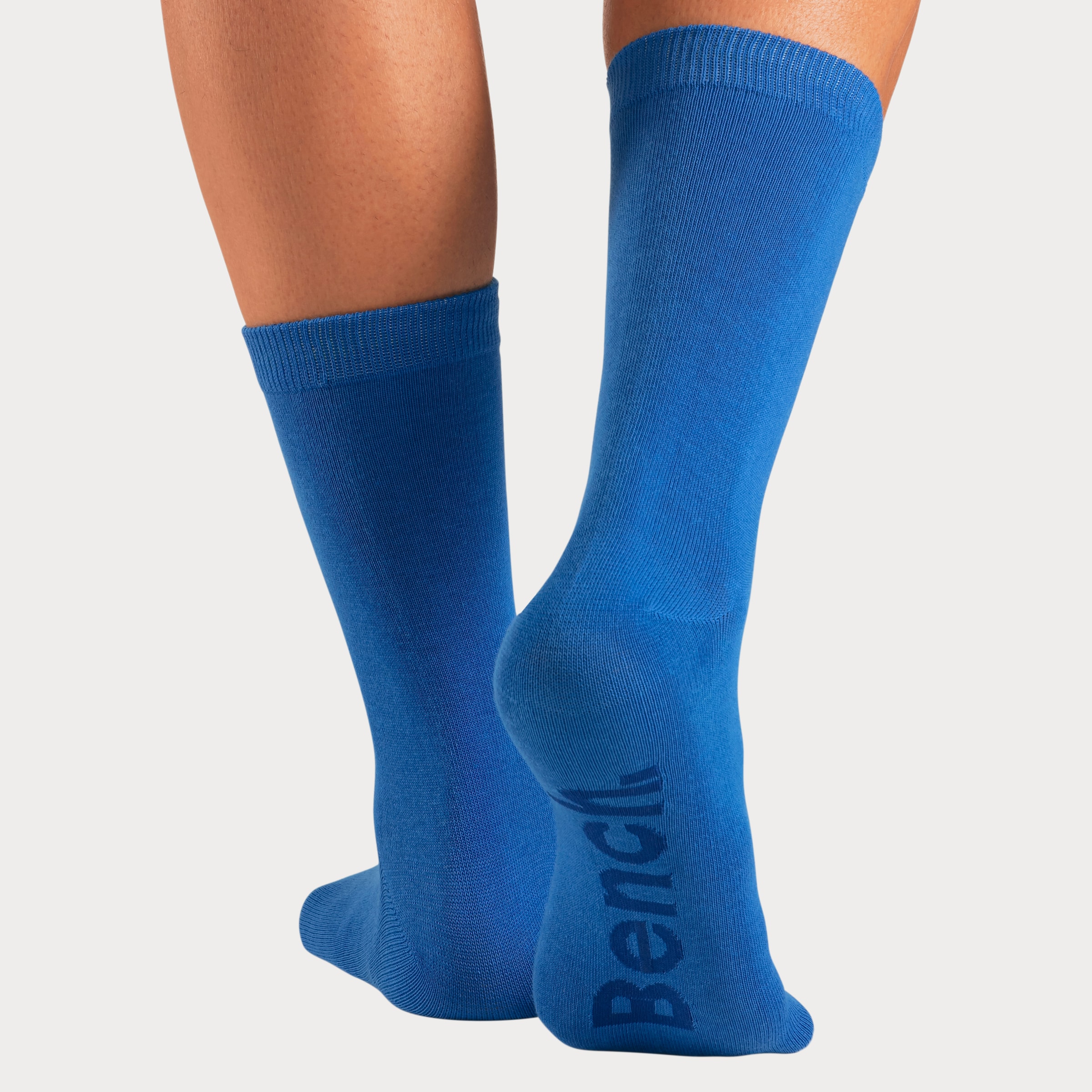 Bench. Socken, (Dose, 4 Paar), mit farbigen Innenbündchen, sortiert in edler Geschenkdose