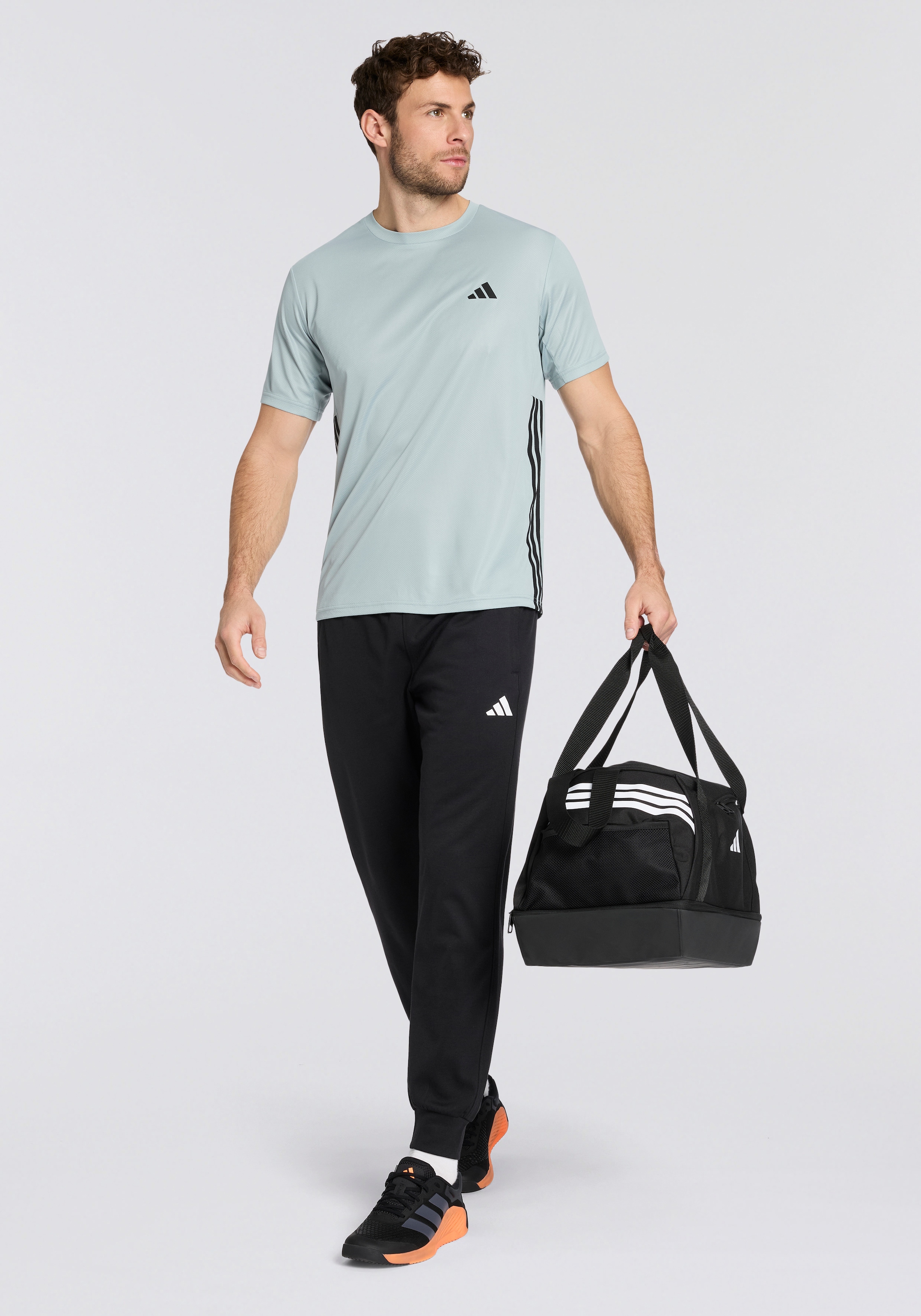 adidas Performance Sac de sport »TIRO DUFFLEBAG S MIT BODENFACH«