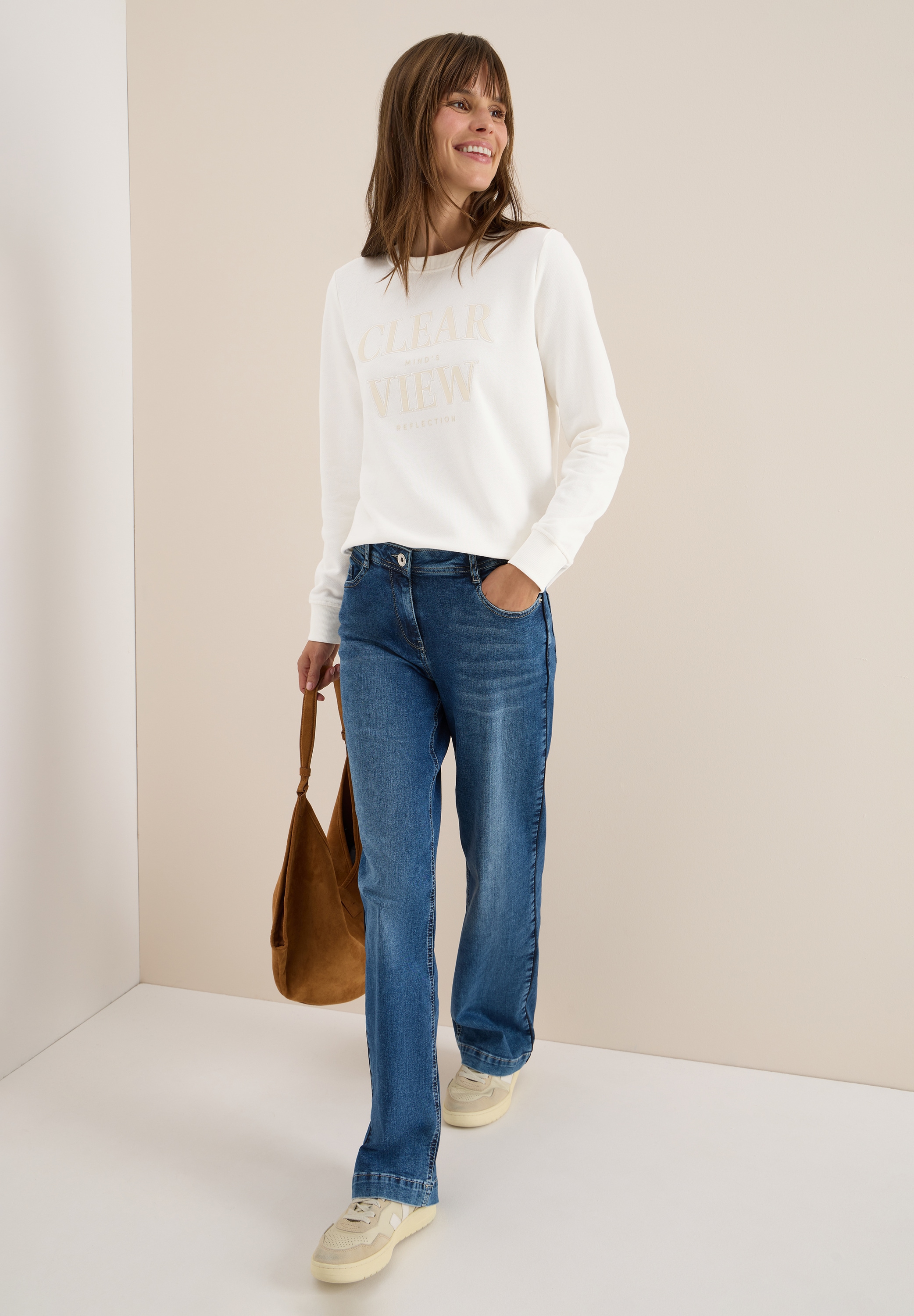 Cecil Sweatshirt , mit Wording Artwork
