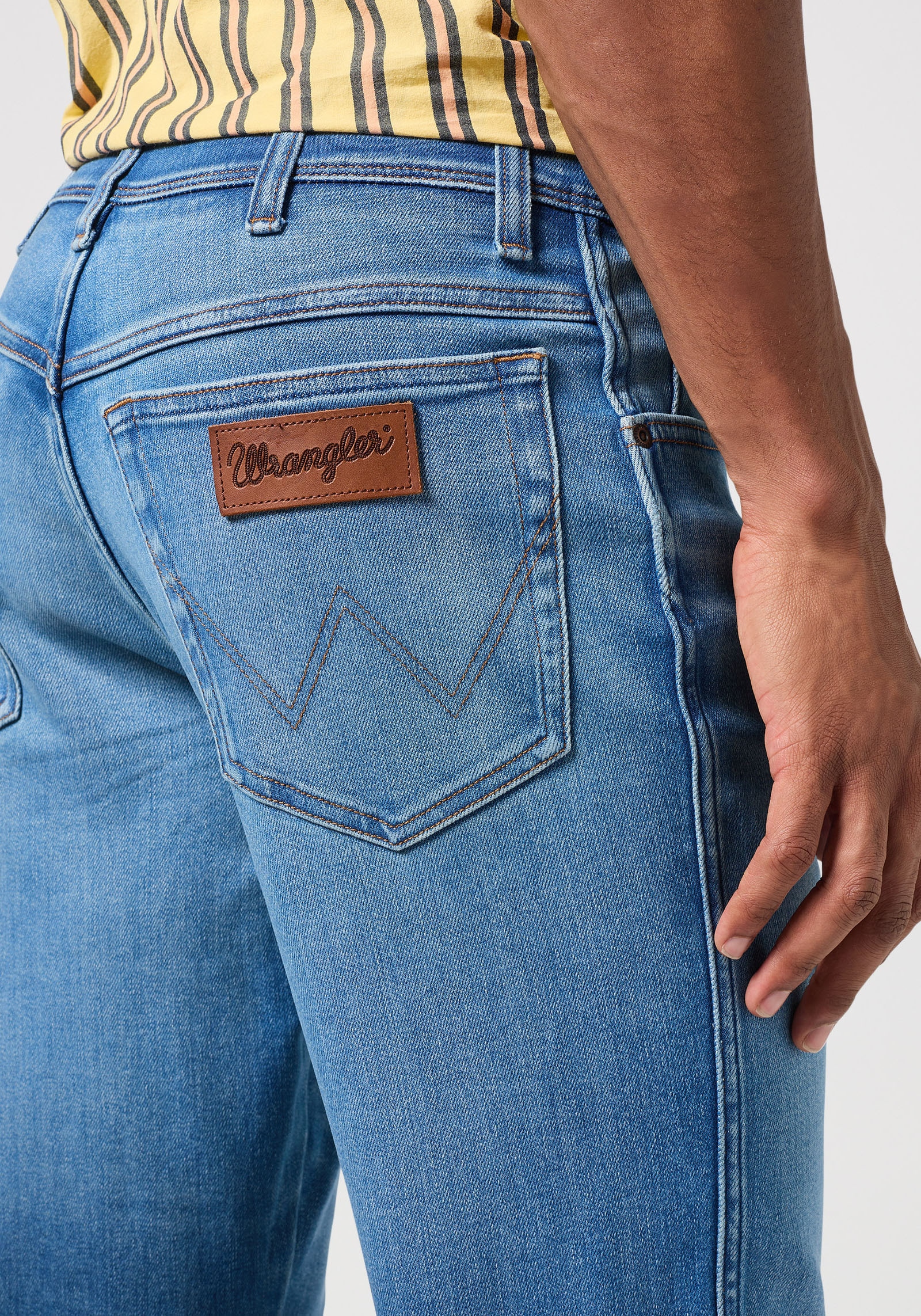 Wrangler 5-Pocket-Jeans »TEXAS FREE TO STRETCH«, Free to stretch material