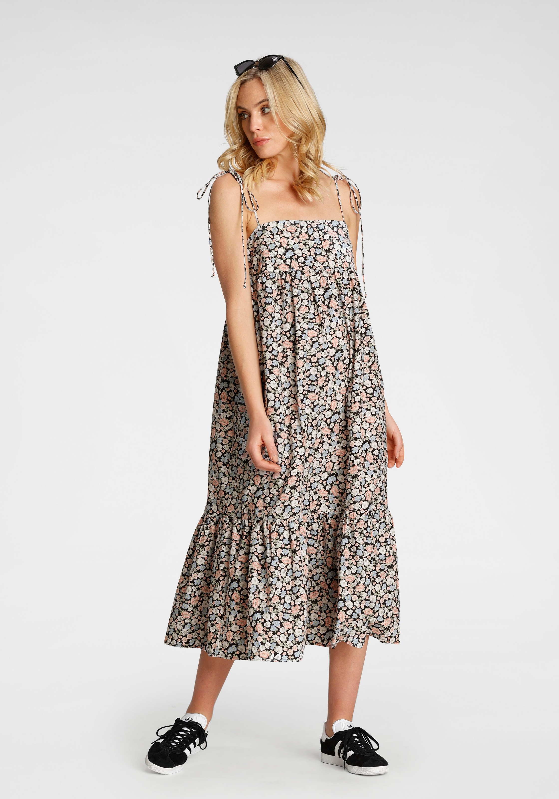 Image of Levi's® Spaghettikleid »Rowen Midi Dress«, mit Allover-Blumendruck bei Ackermann Versand Schweiz
