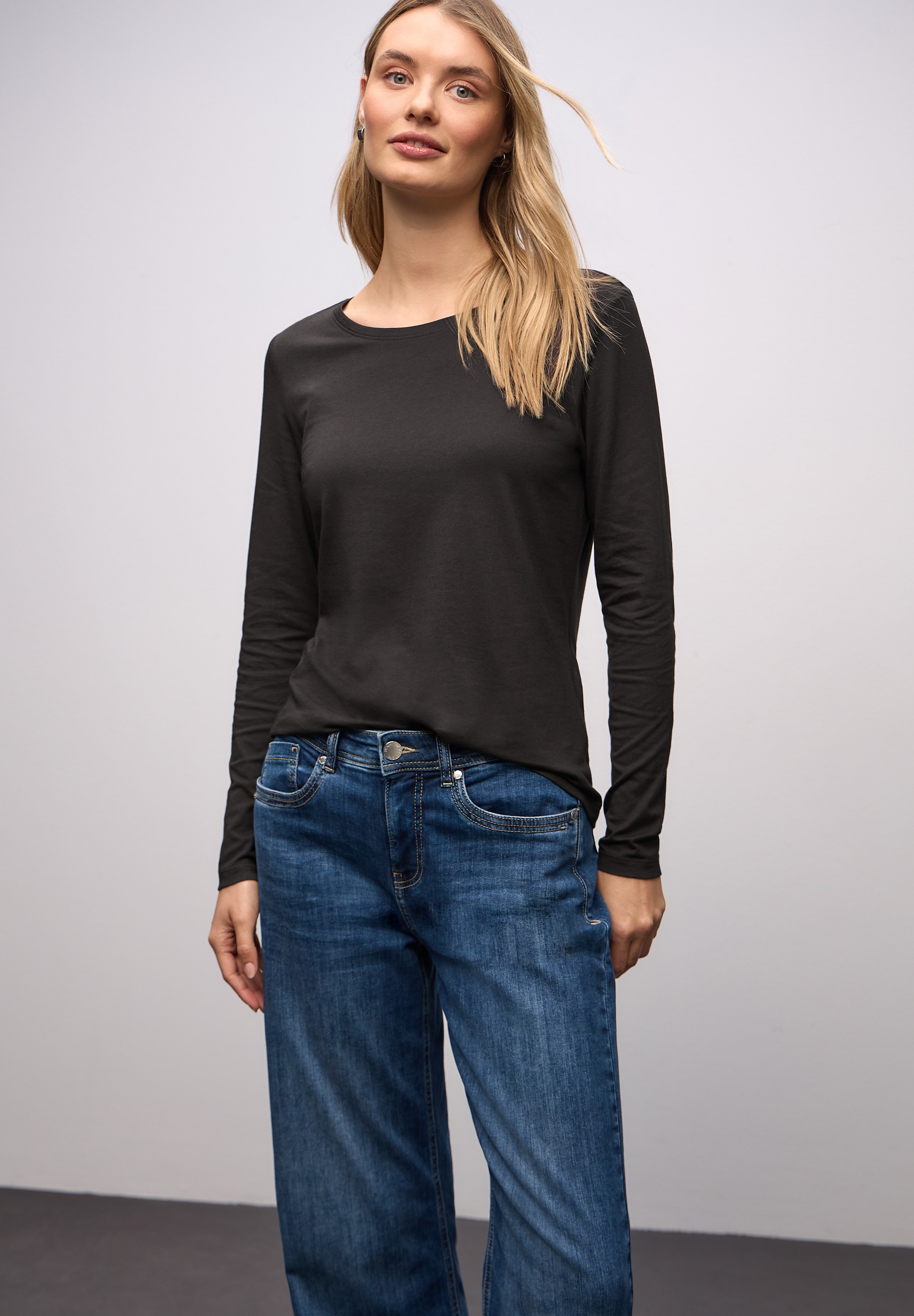 Image of STREET ONE Rundhalsshirt unifarben