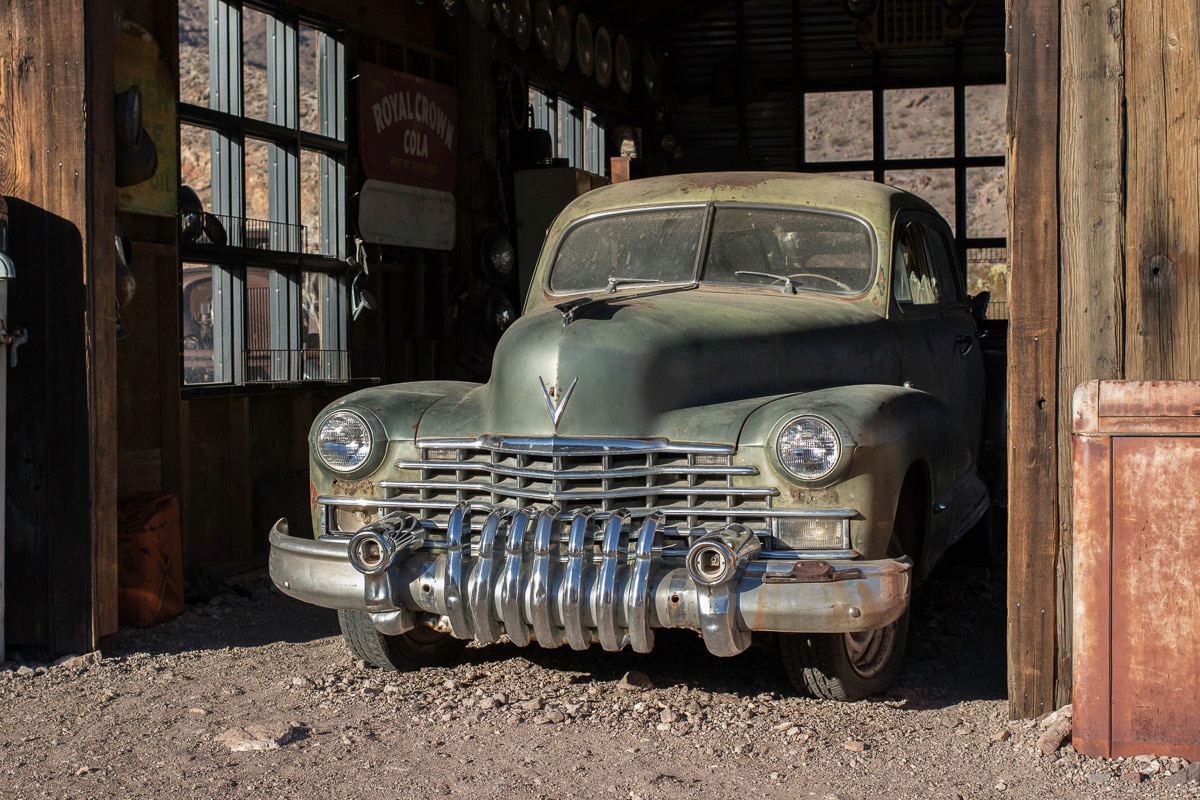 Image of Papermoon "Altes Auto"