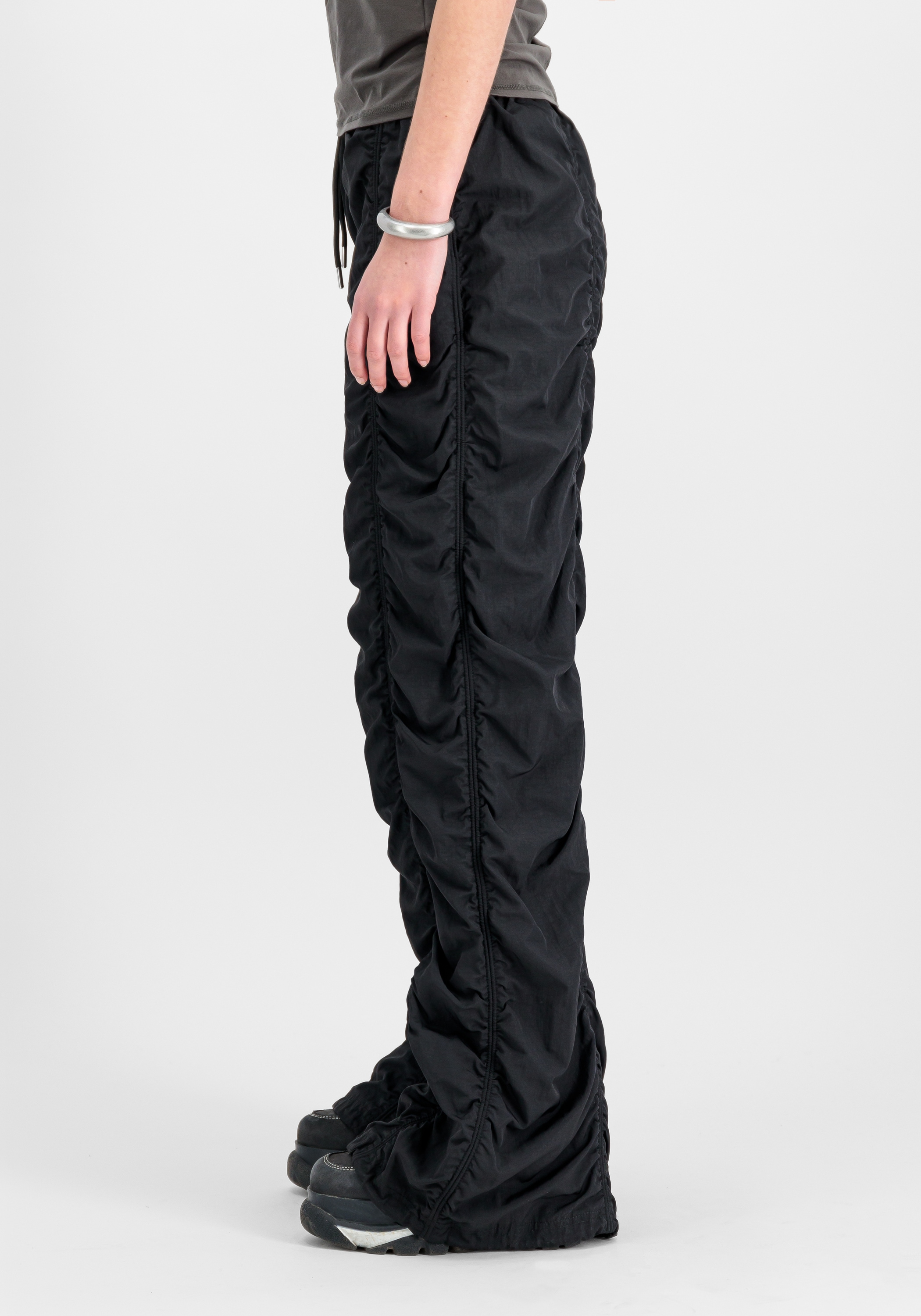 Alpha Industries Jogginghose »Parachute Pants W«