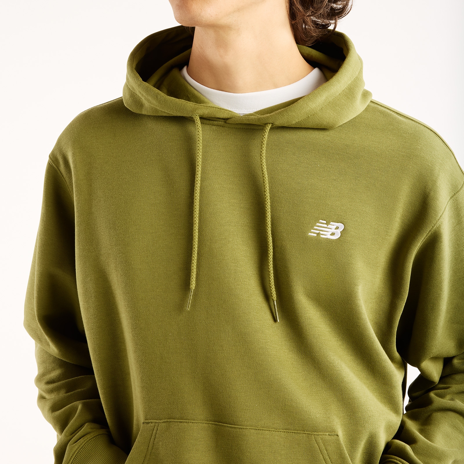 New Balance Sweat à capuche »SPORT ESSENTIALS FRENCH TERRY HOODIE«, avec capuche, manches longues, en coton et polyester, coupe décontractée
