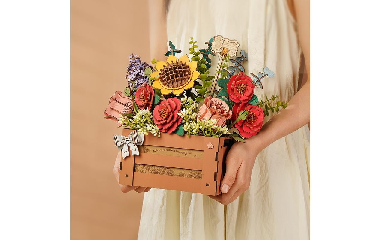   Modellbausatz »RoboTime Blumenkiste Holz«