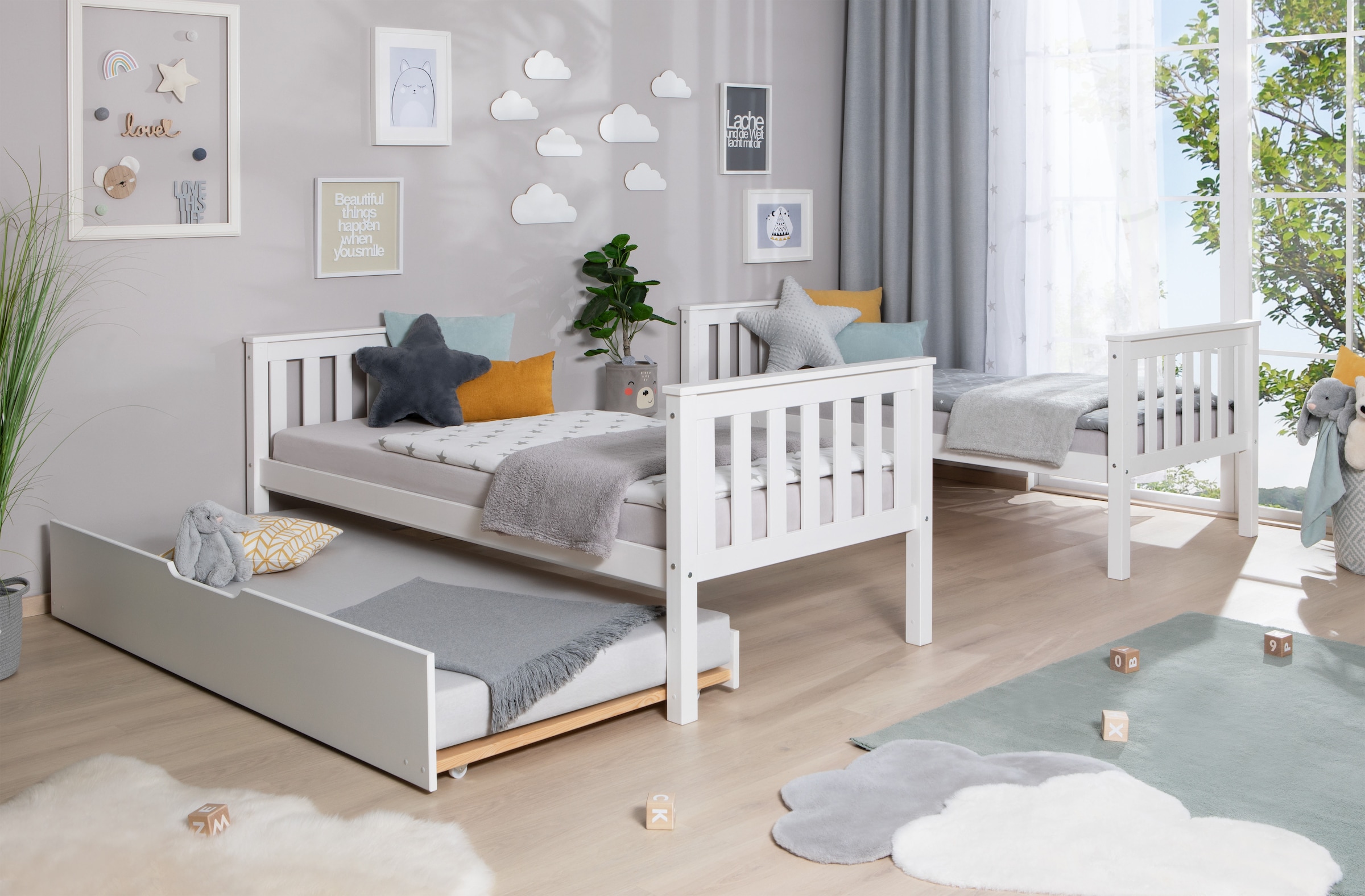 Ticaa Etagenbett »Sammy, umbaubar zu 2 Einzelbetten, edles Design im Landhausstil«, (90x200cm), inklusive Schubkasten, 2x Rollrost, zertifiziertes Massivholz Kiefer